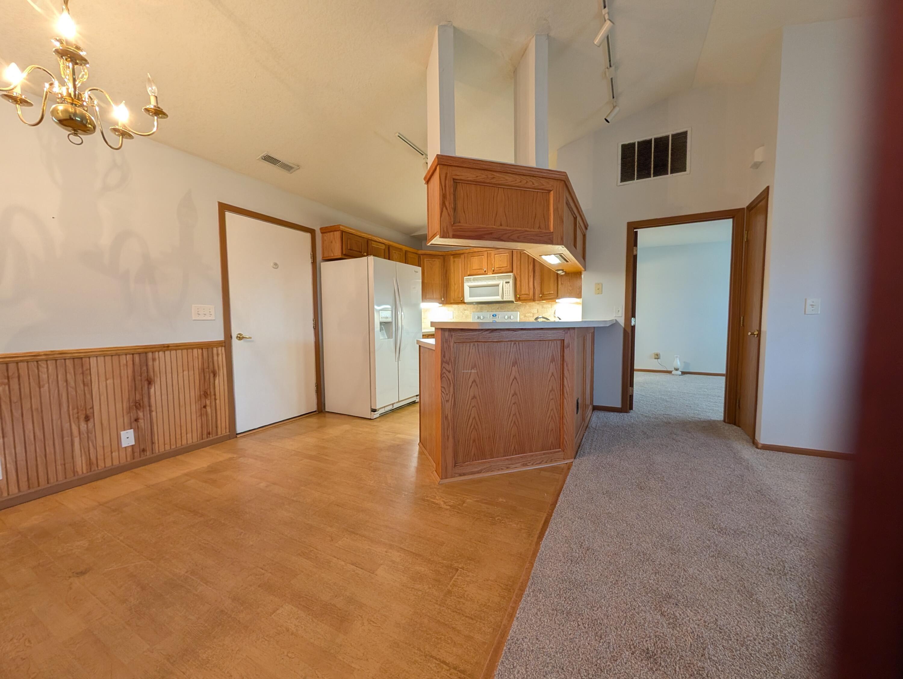 388 Virginia Court Property Photo 9