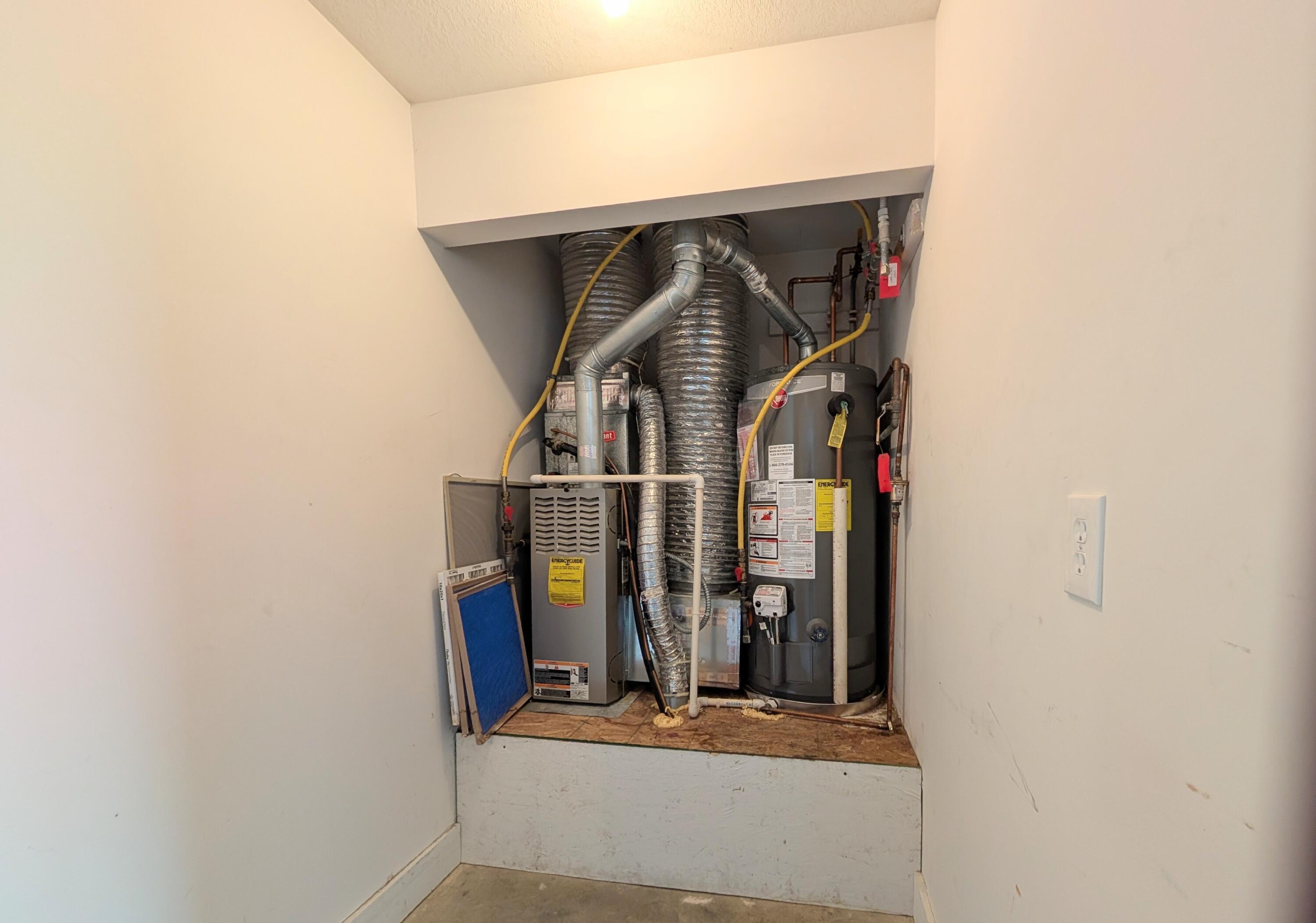 388 Virginia Court Property Photo 22