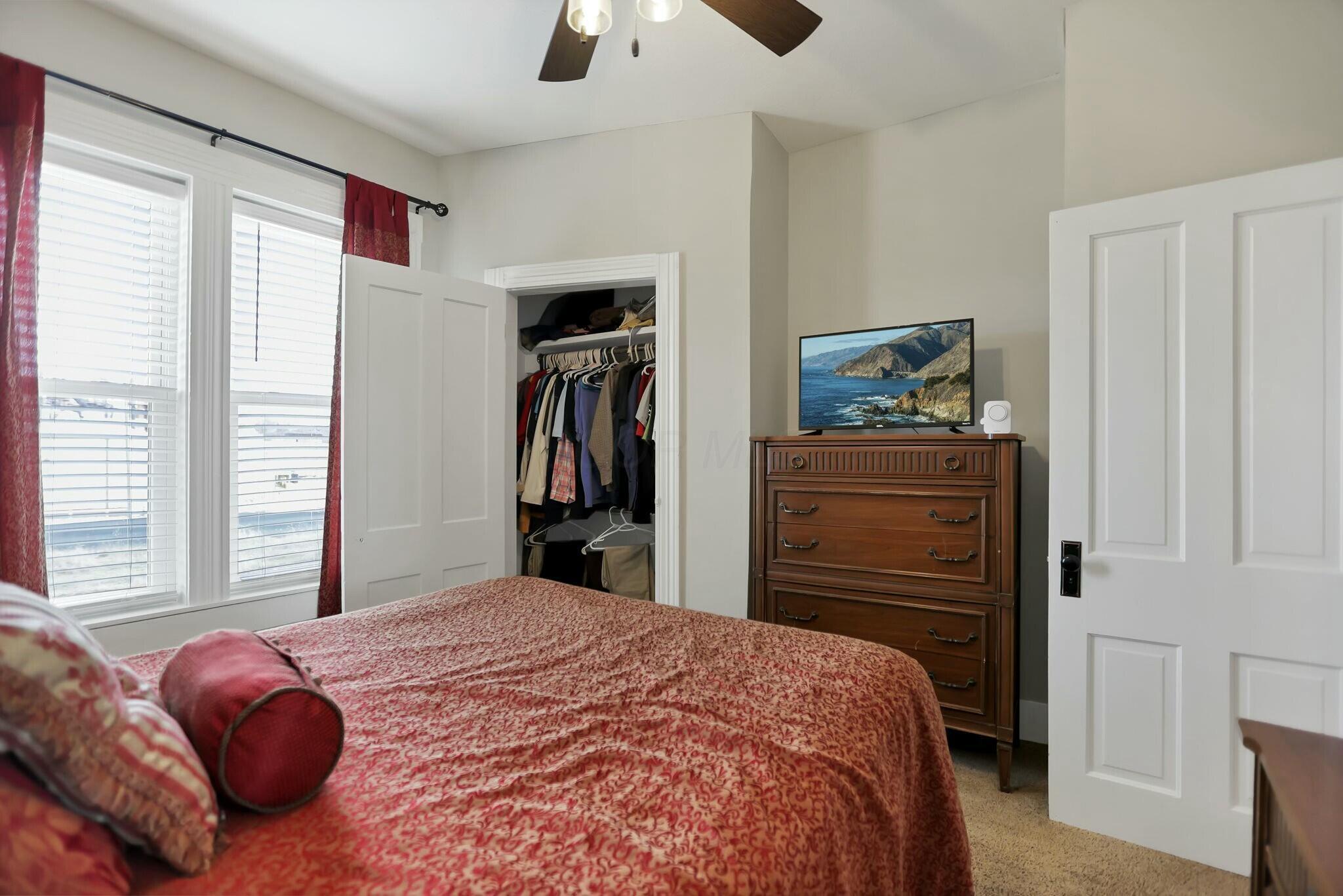 311 Clinton Street Property Photo 32