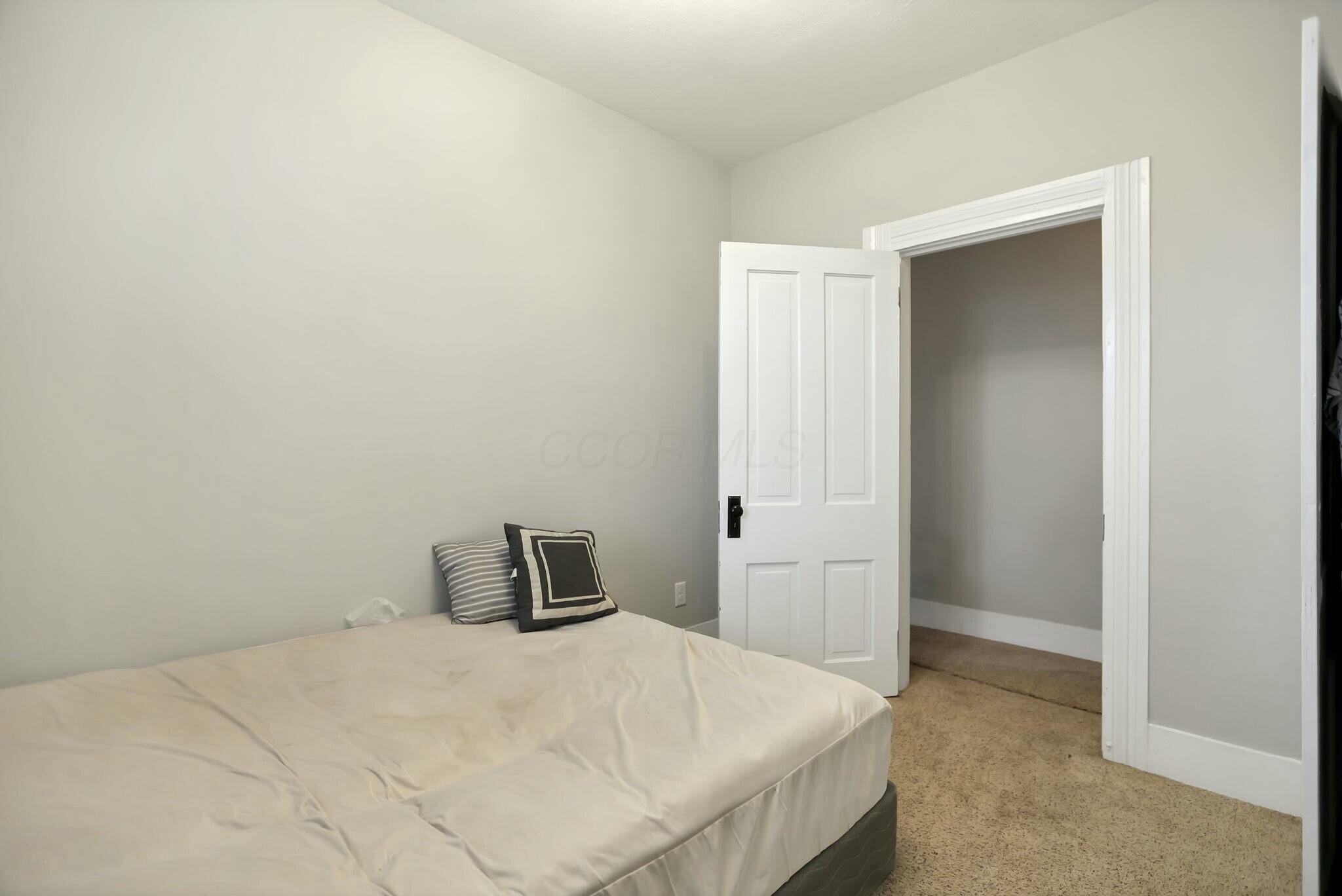 311 Clinton Street Property Photo 35