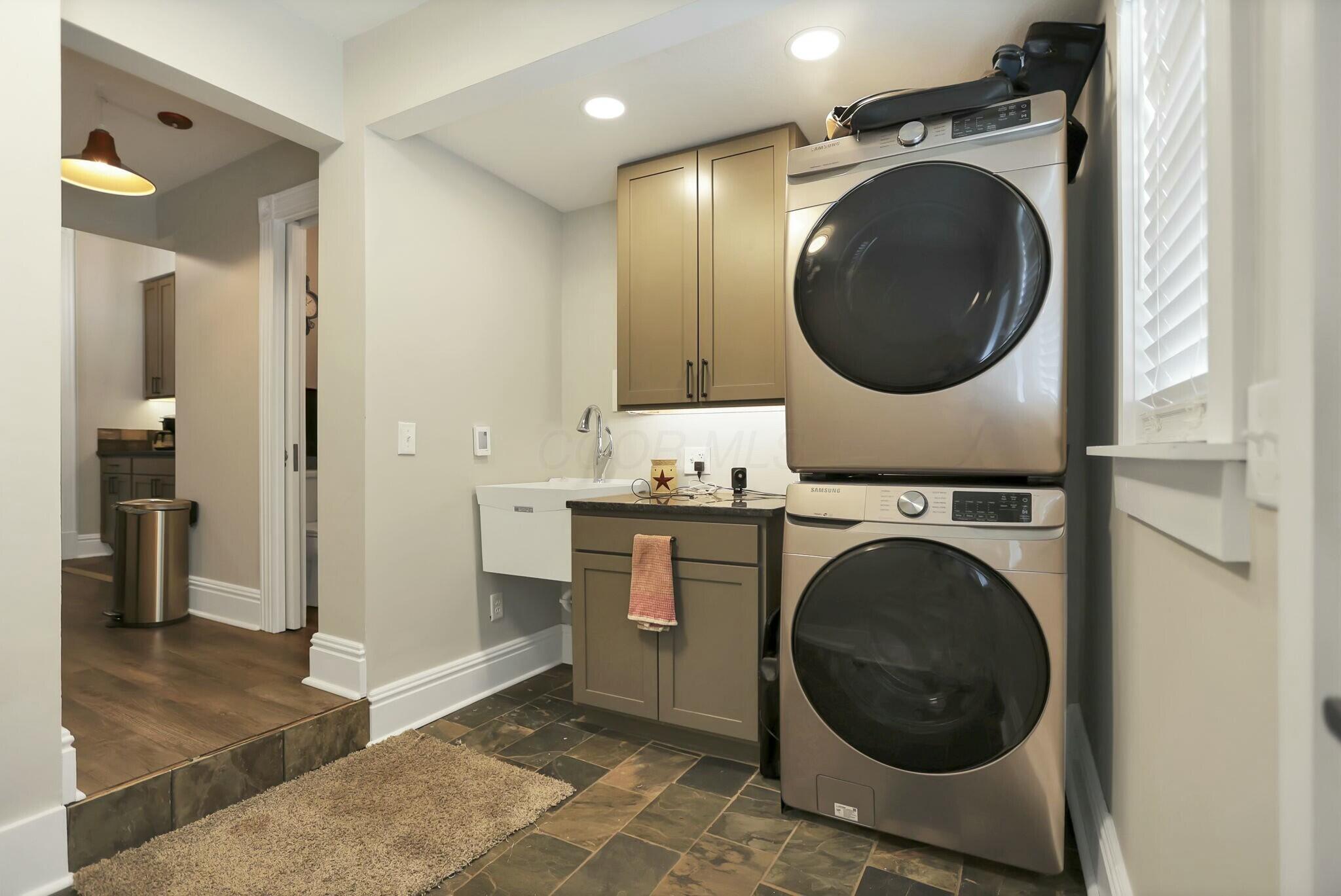 311 Clinton Street Property Photo 44