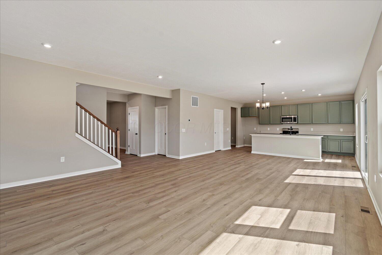 418 Snowdrop Drive Property Photo 16