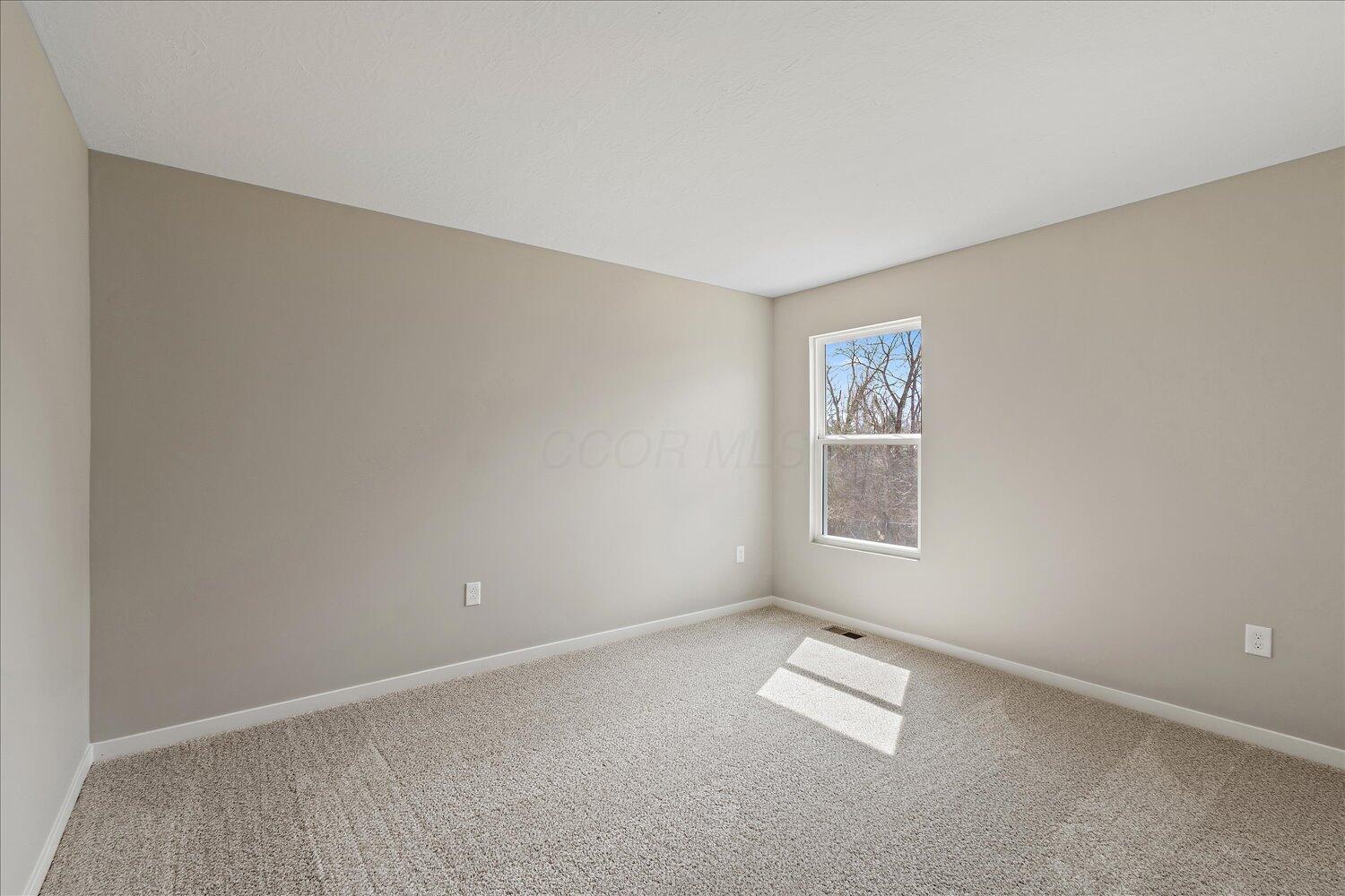 418 Snowdrop Drive Property Photo 30