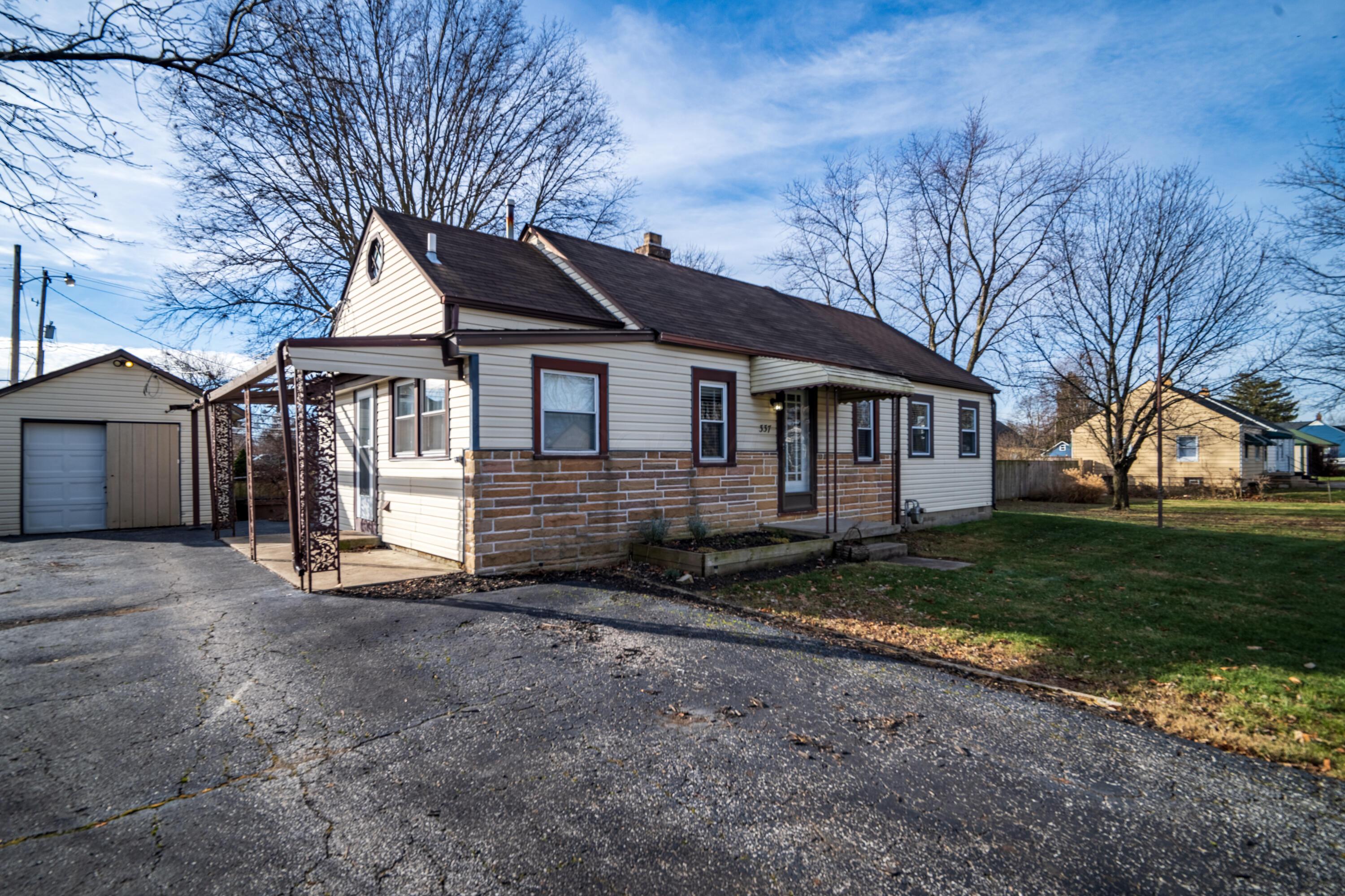 337 Colton Road Property Photo 1