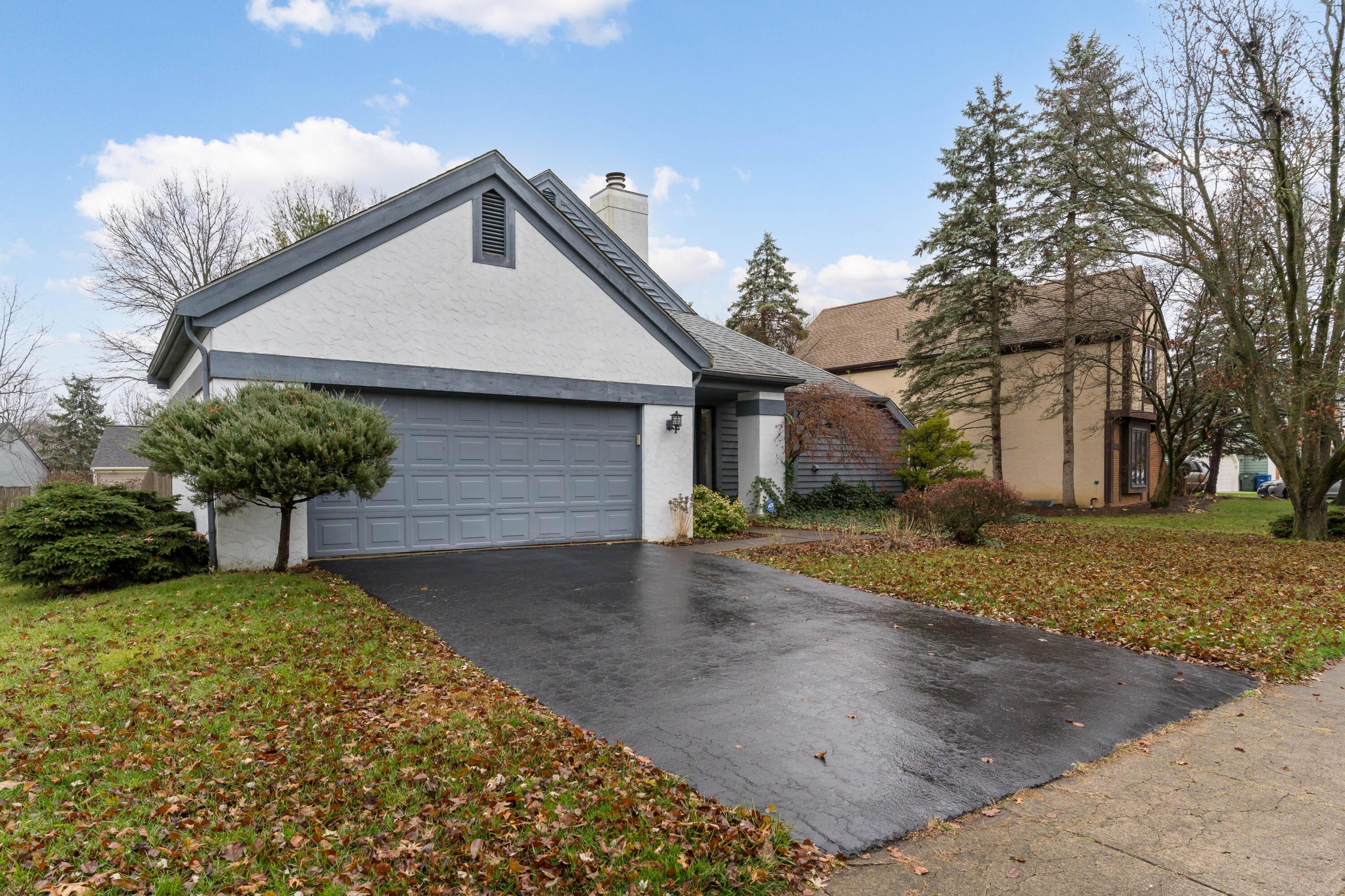 2233 Fernleaf Lane Property Photo 2