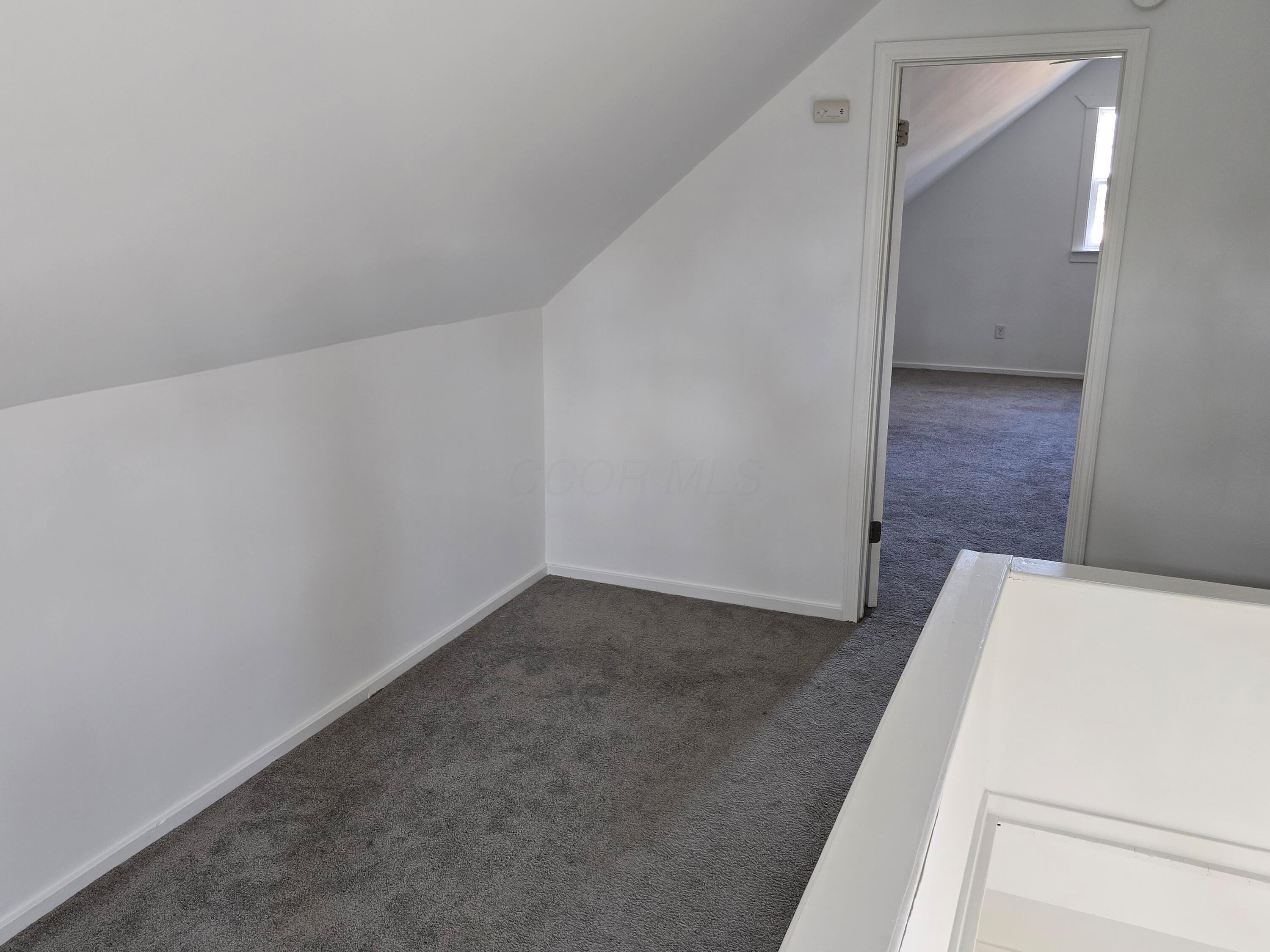 1341 E Hudson Street Property Photo 11