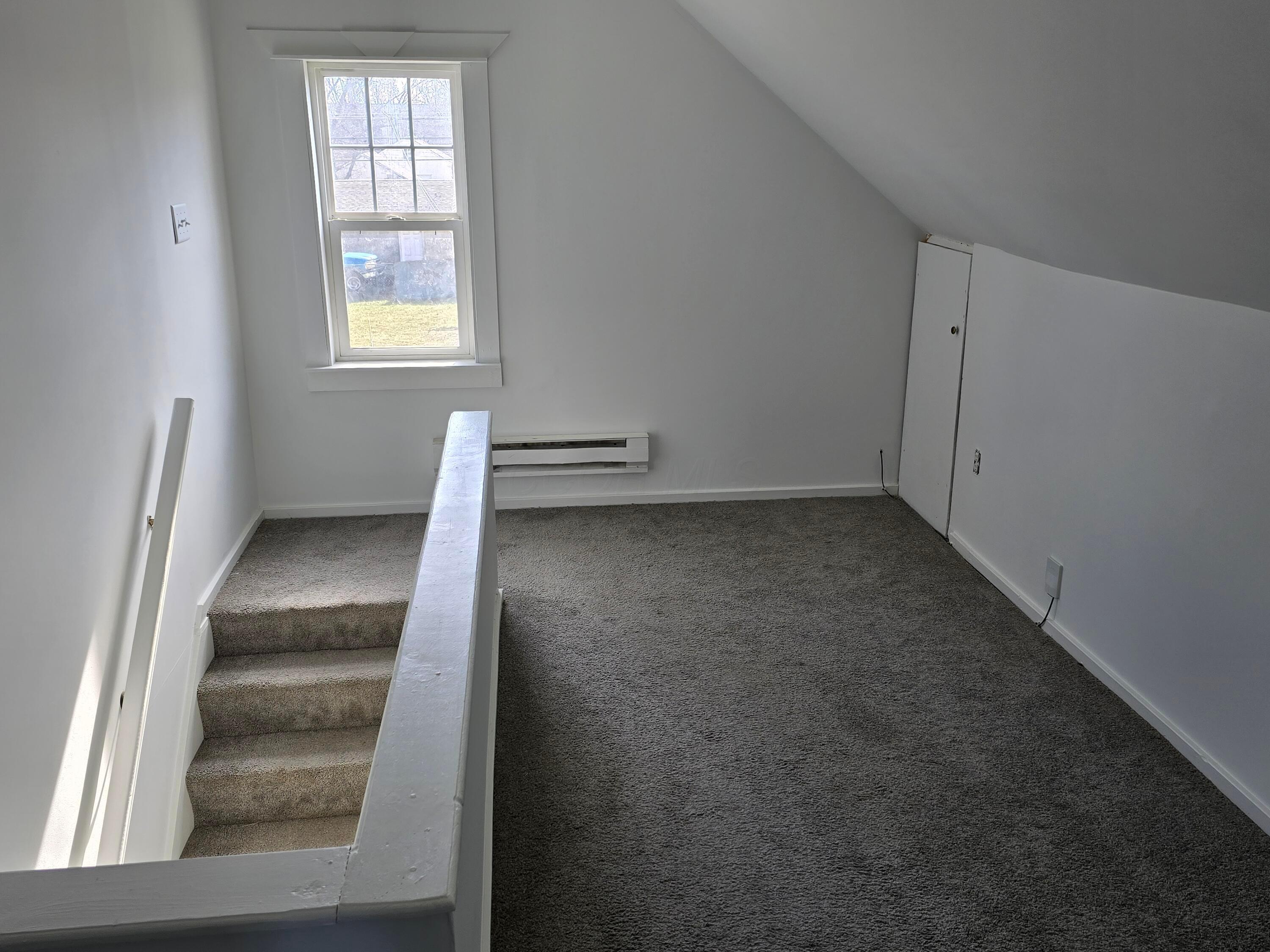 1341 E Hudson Street Property Photo 12