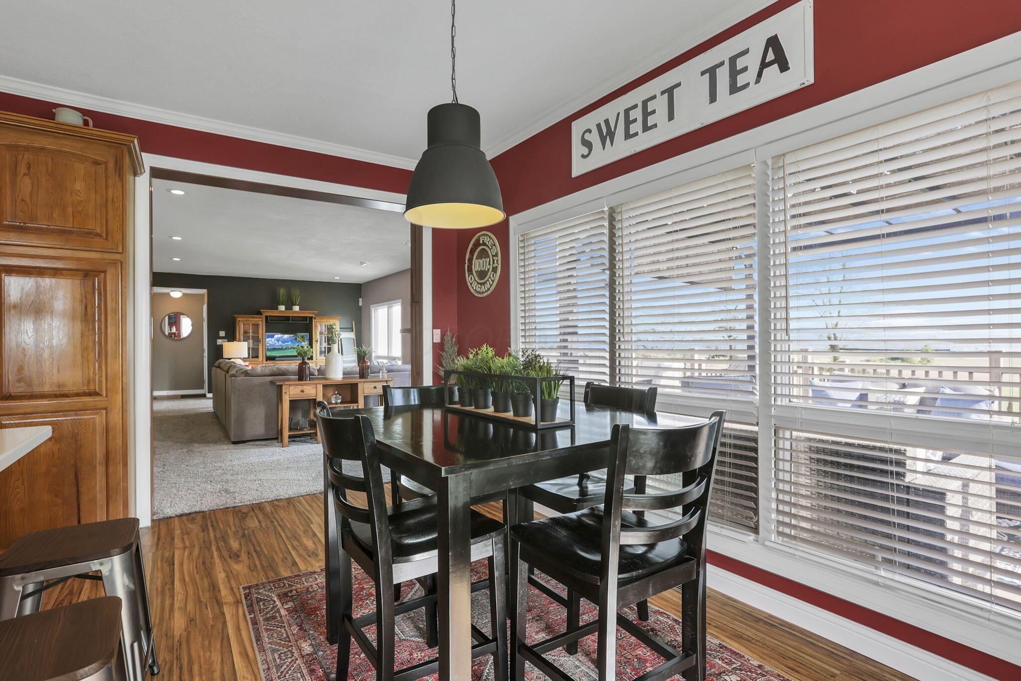 564 National Road Se Property Photo 28