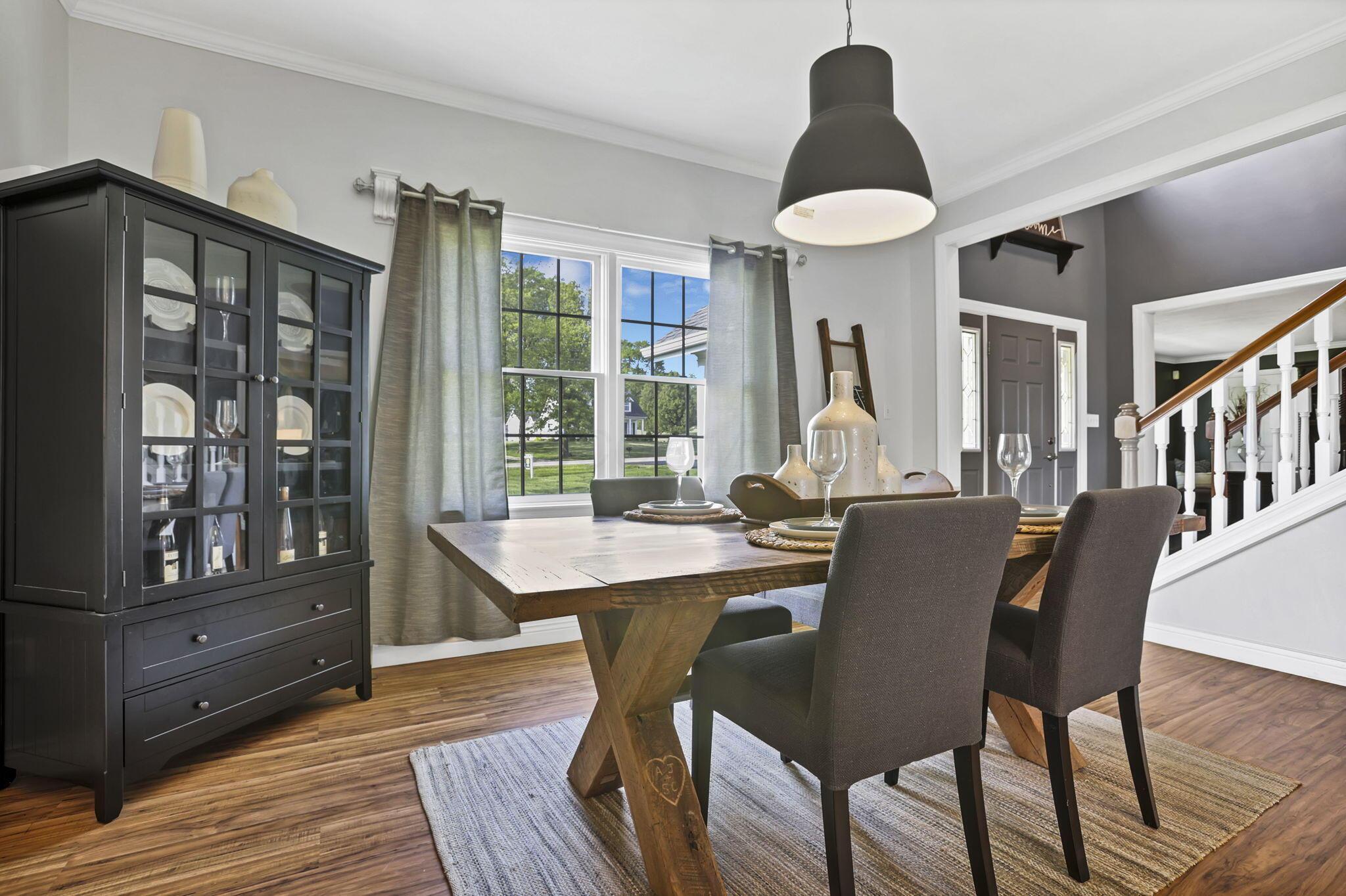 564 National Road Se Property Photo 32