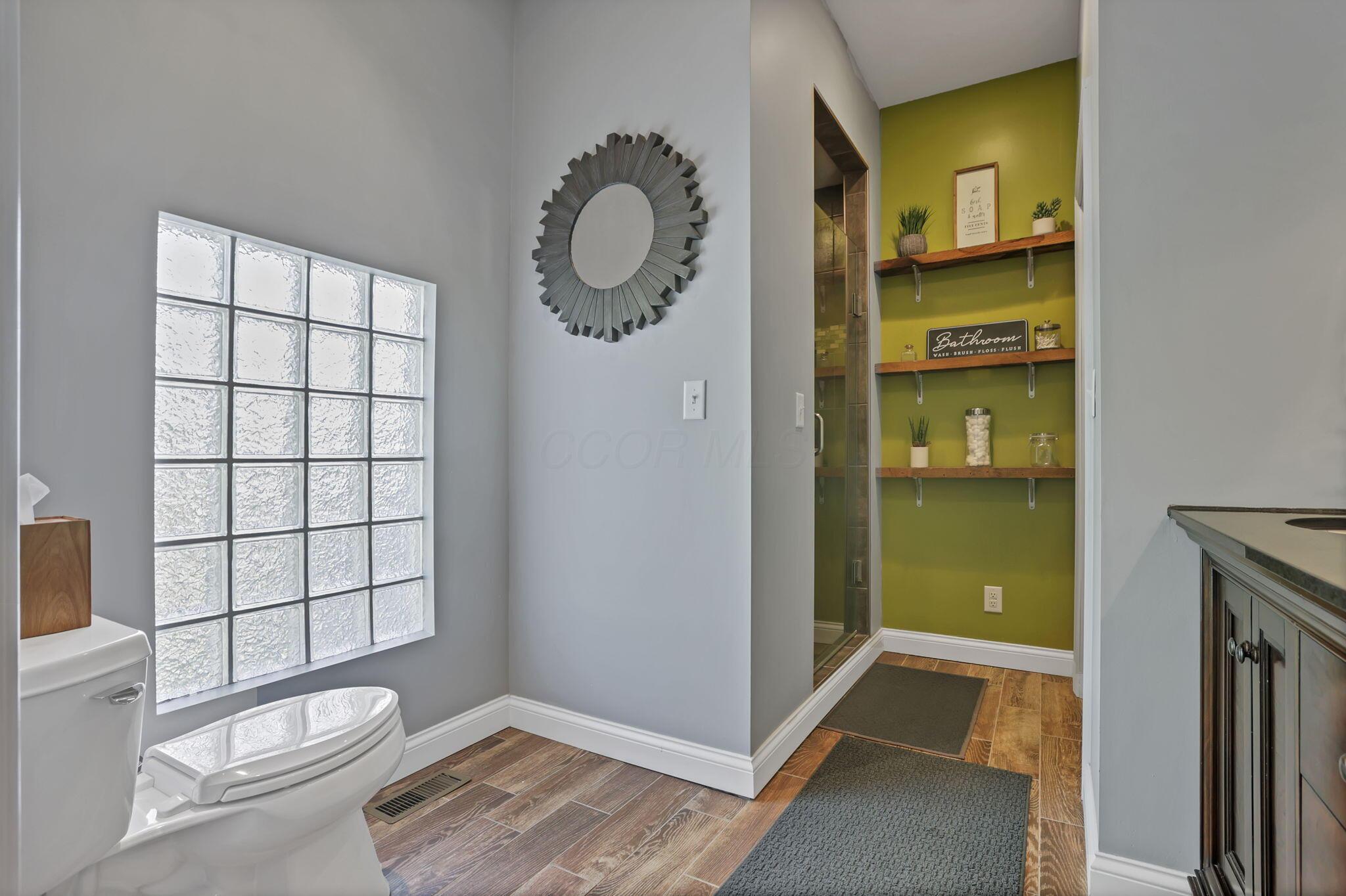 564 National Road Se Property Photo 51