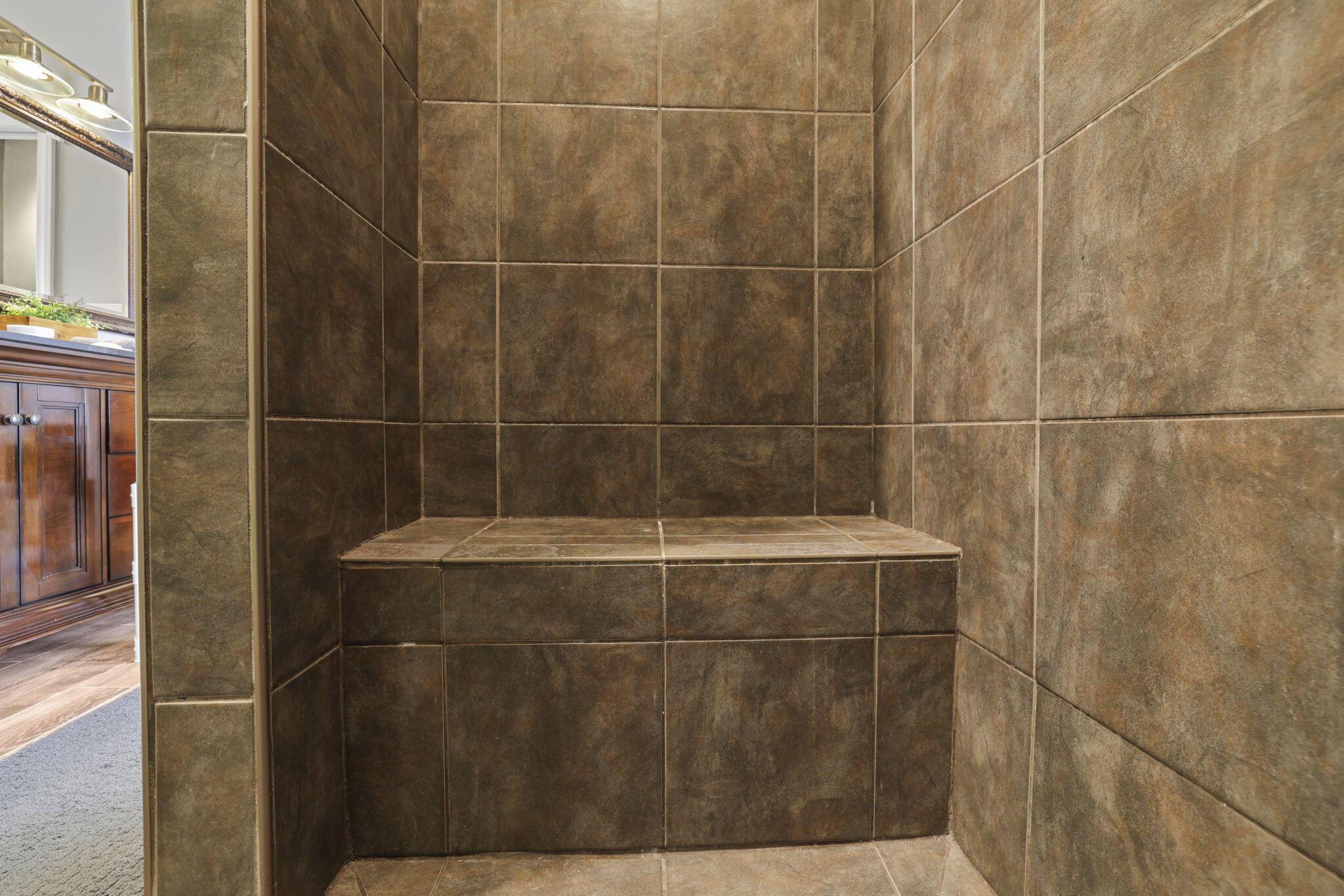 564 National Road Se Property Photo 55