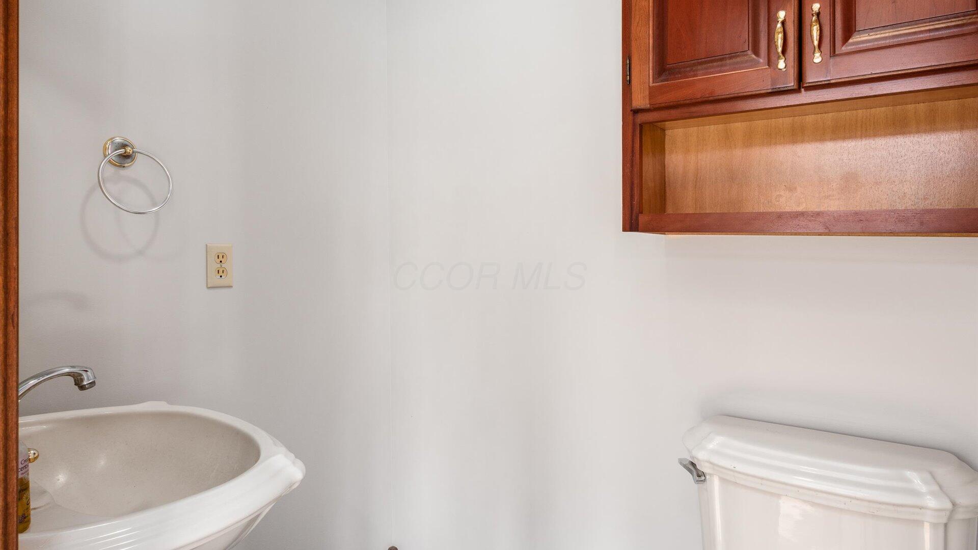 18988 Claypool Road Property Photo 21