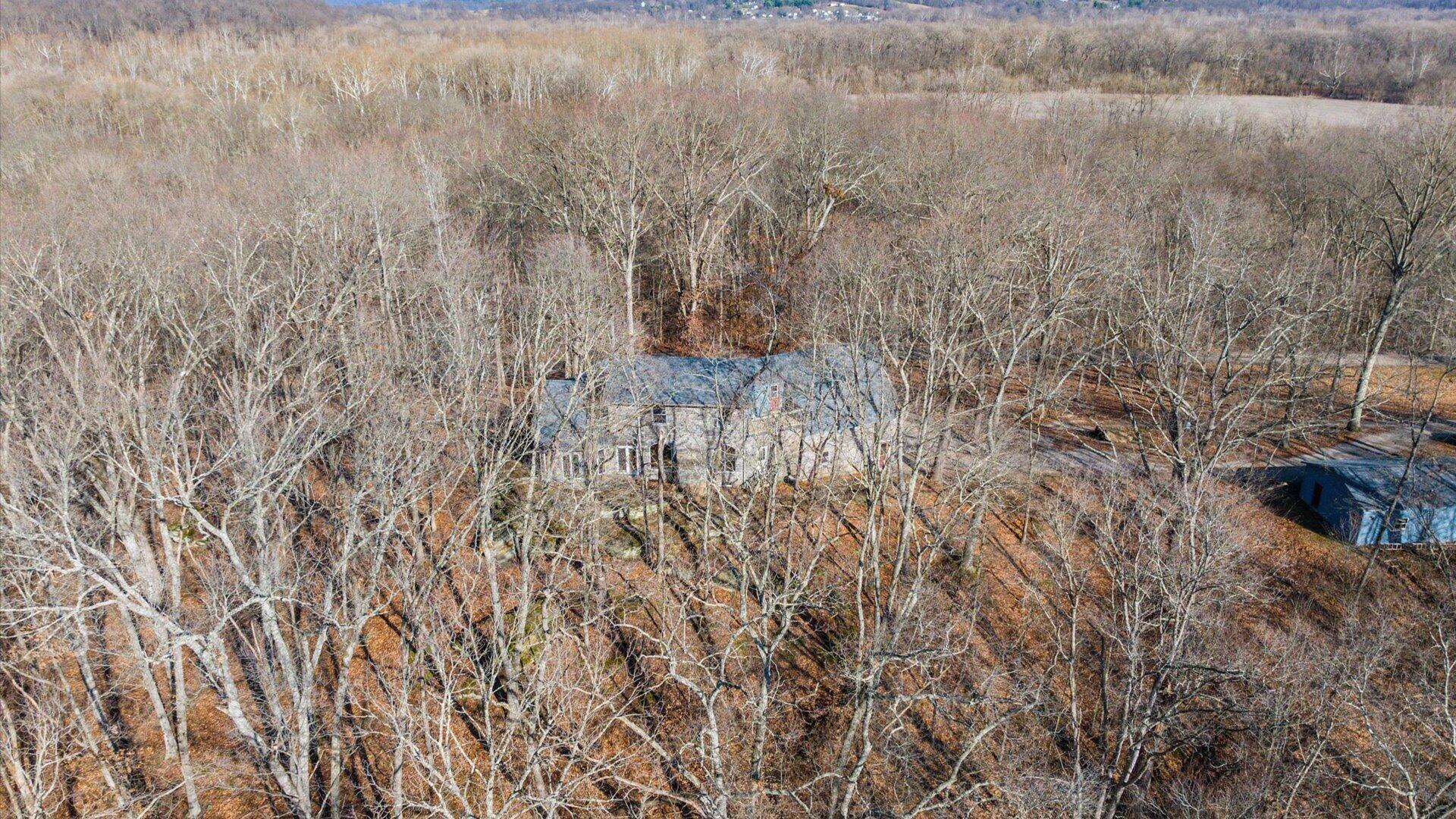 18988 Claypool Road Property Photo 47