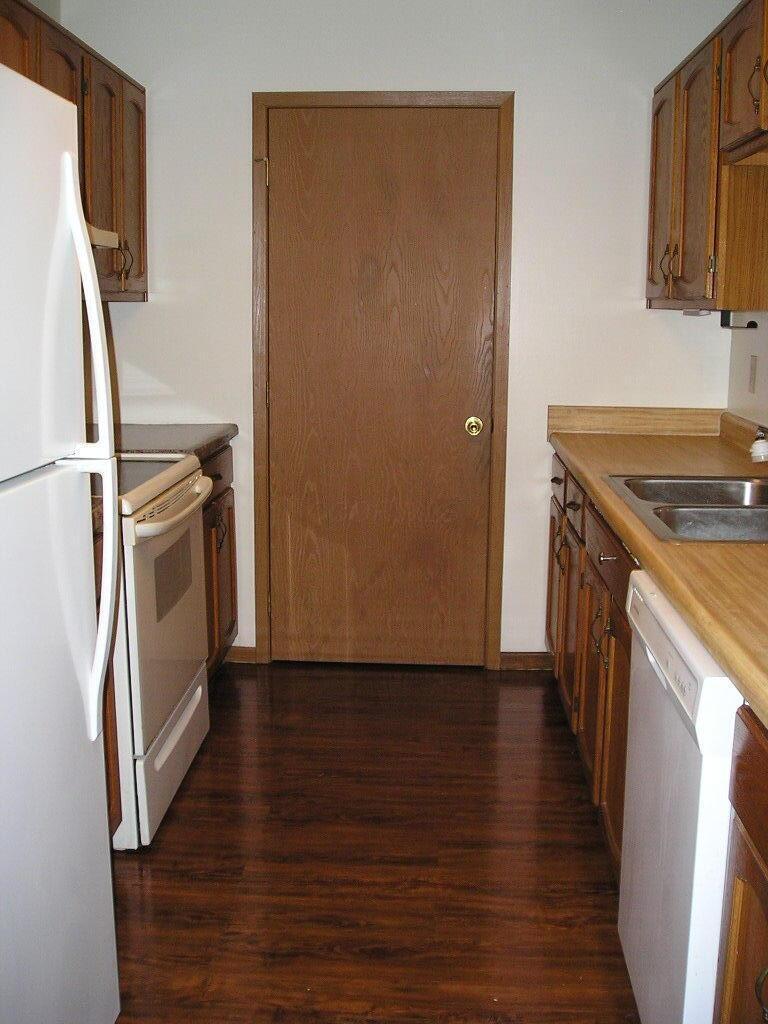 3965 Karl Road, 301 Property Photo 5