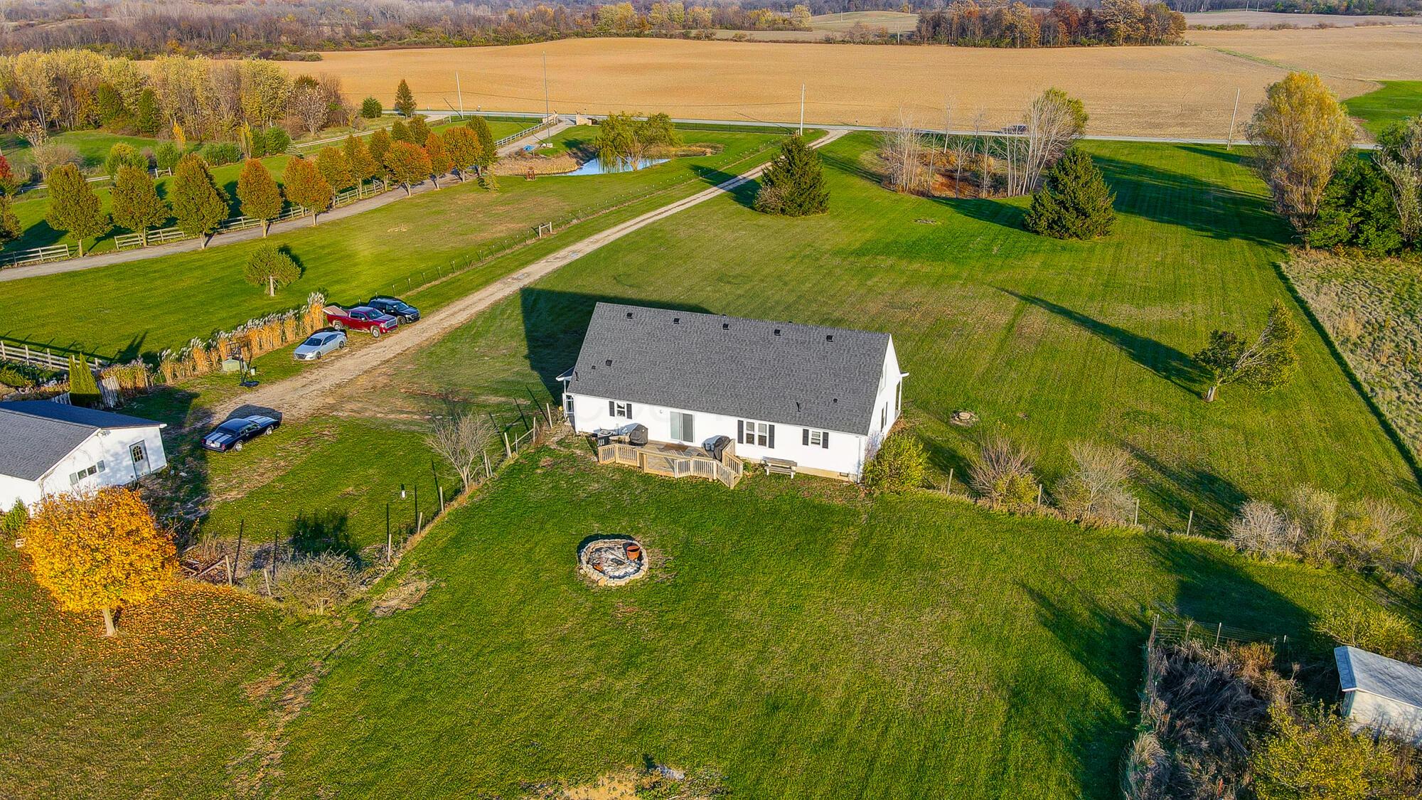 711 Wilson Road Property Photo 5