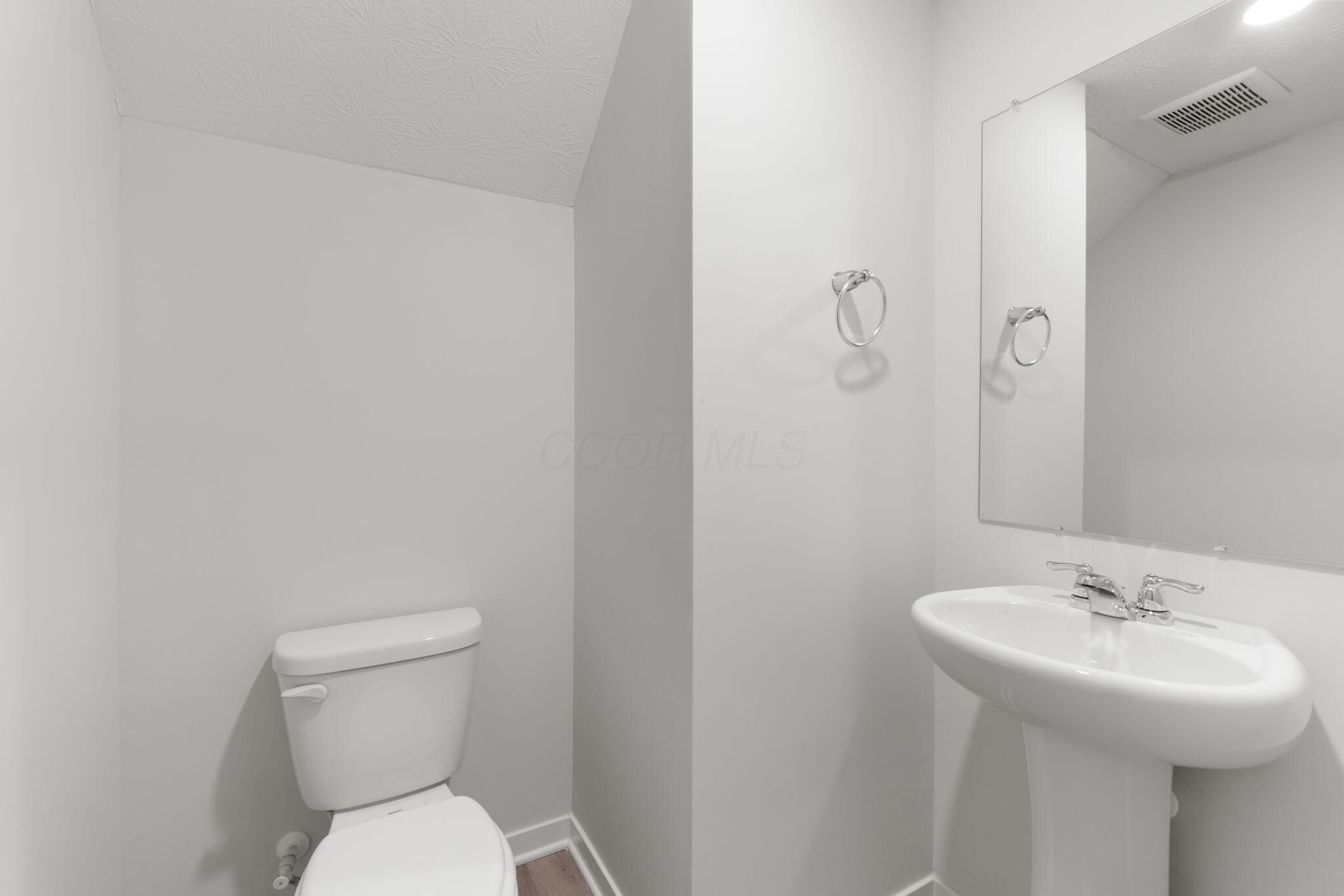 976 Capriconus Drive Property Photo 13