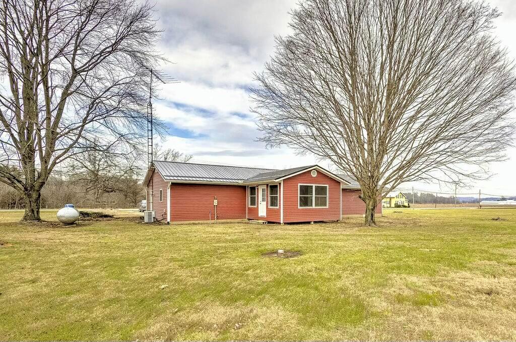 11090 Old Delaware Road Property Photo 6