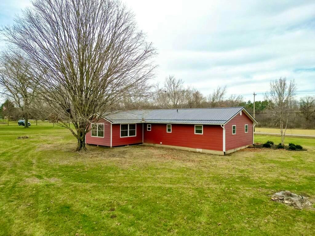 11090 Old Delaware Road Property Photo 7