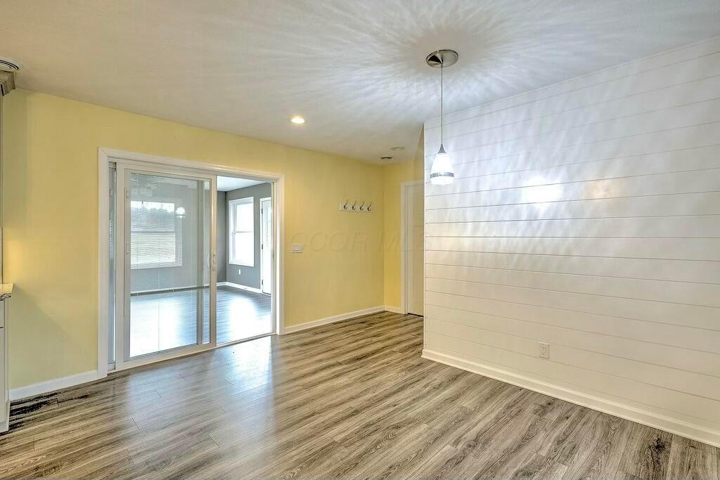 11090 Old Delaware Road Property Photo 9