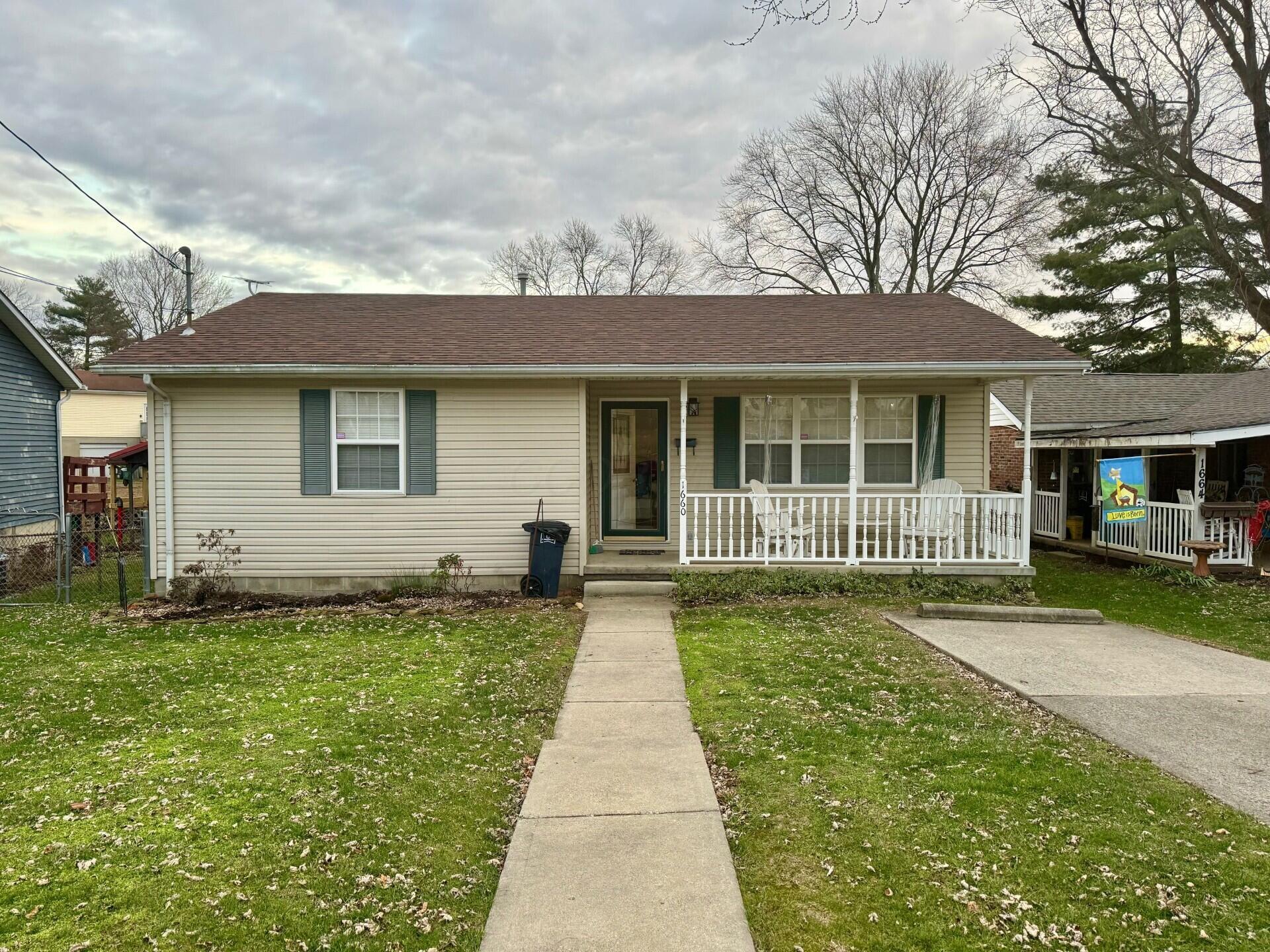 1660 Union Street Property Photo 1