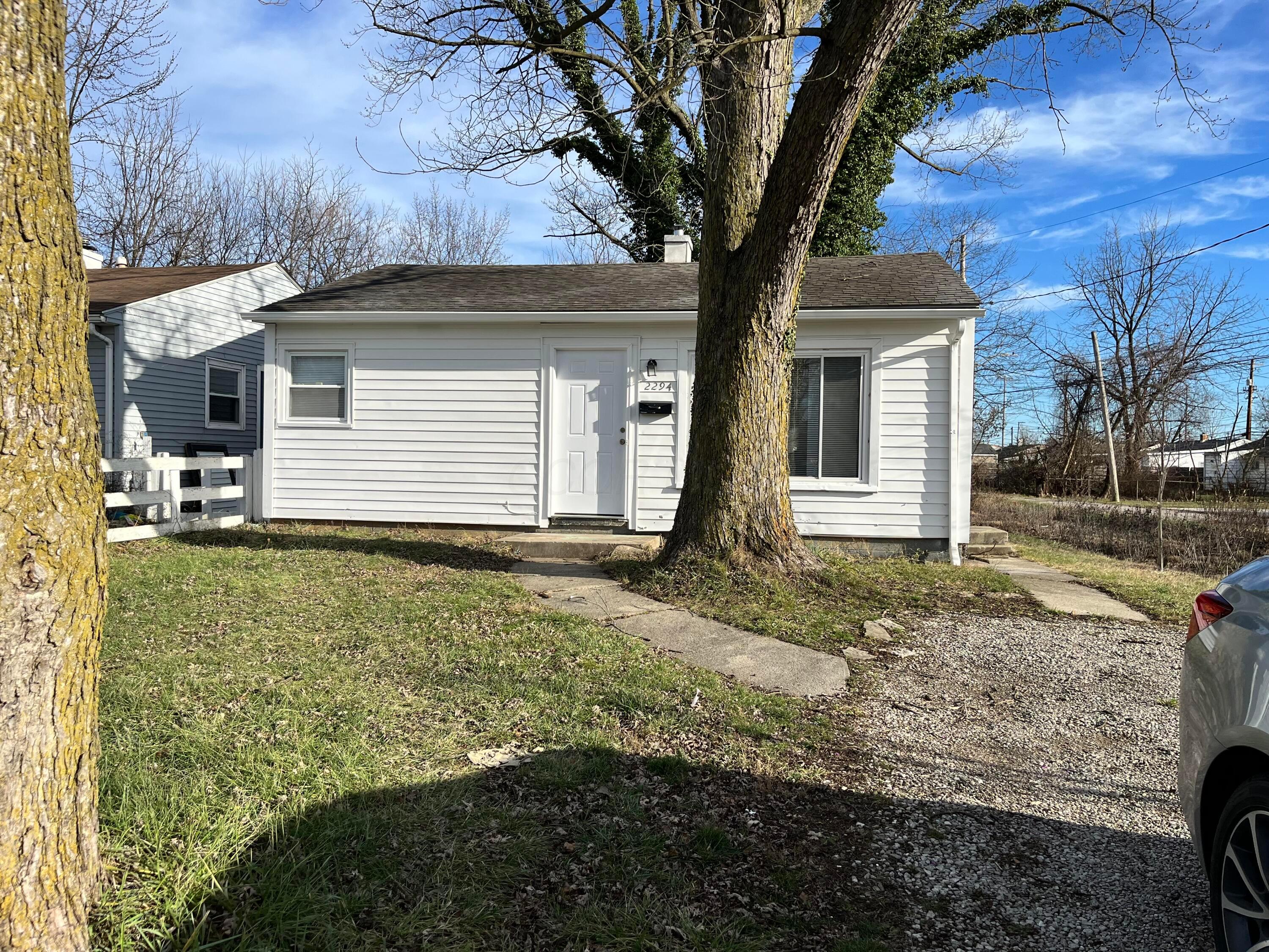 2294 Bancroft Street Property Photo 1