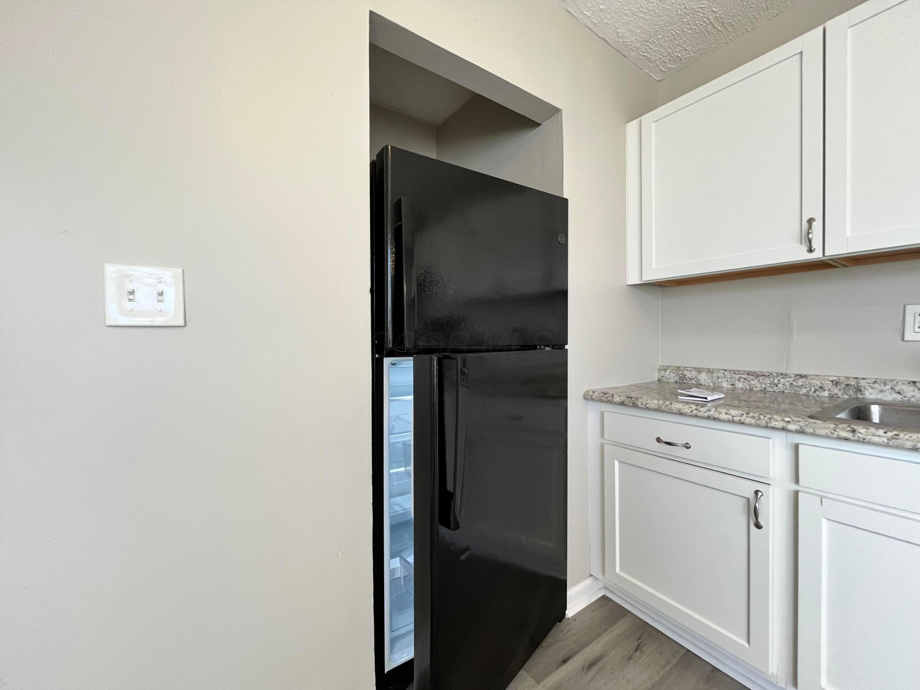 2294 Bancroft Street Property Photo 3