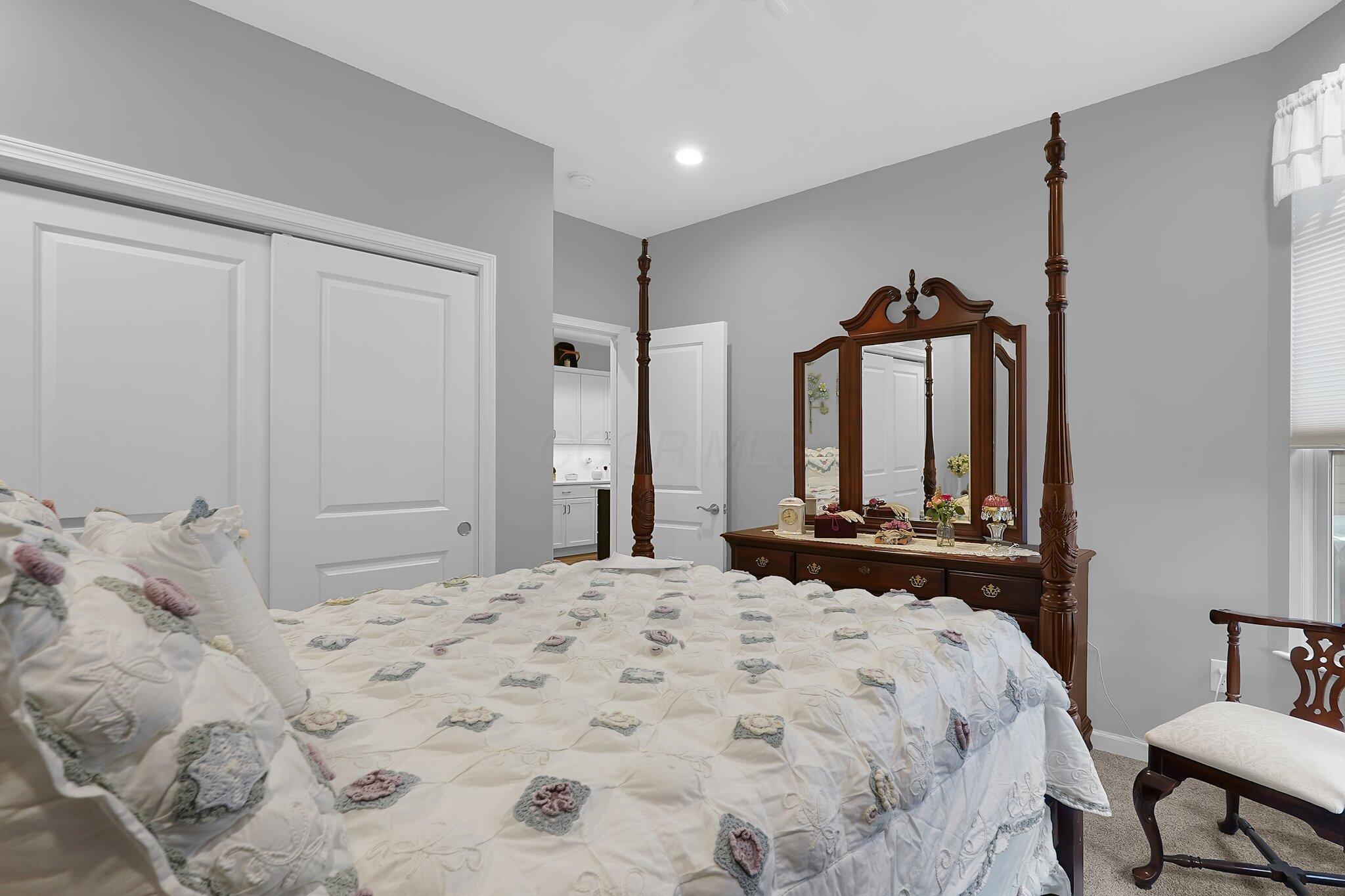 1621 E Waterside Drive Property Photo 20