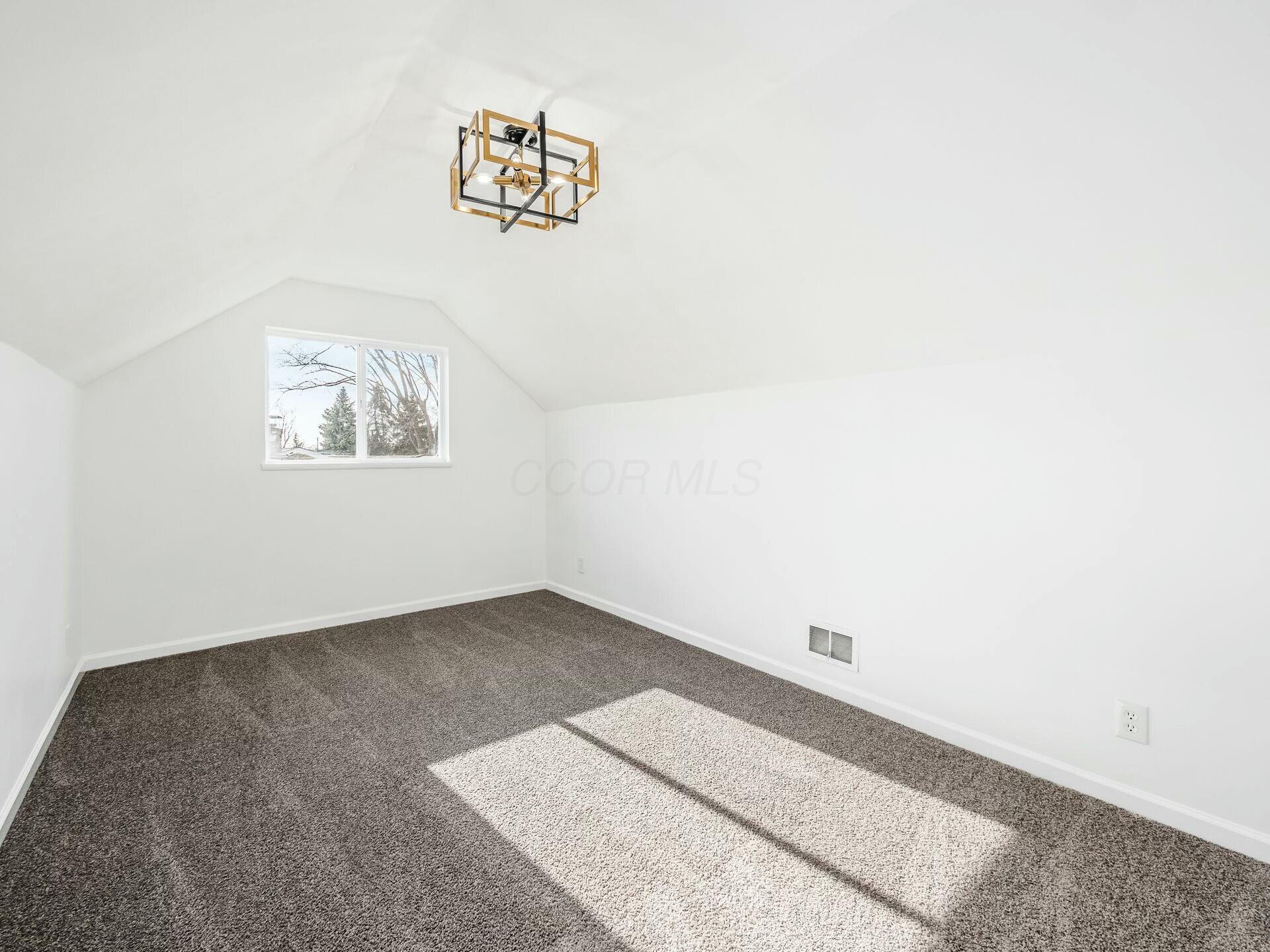 633 Scriven Avenue Property Photo 29