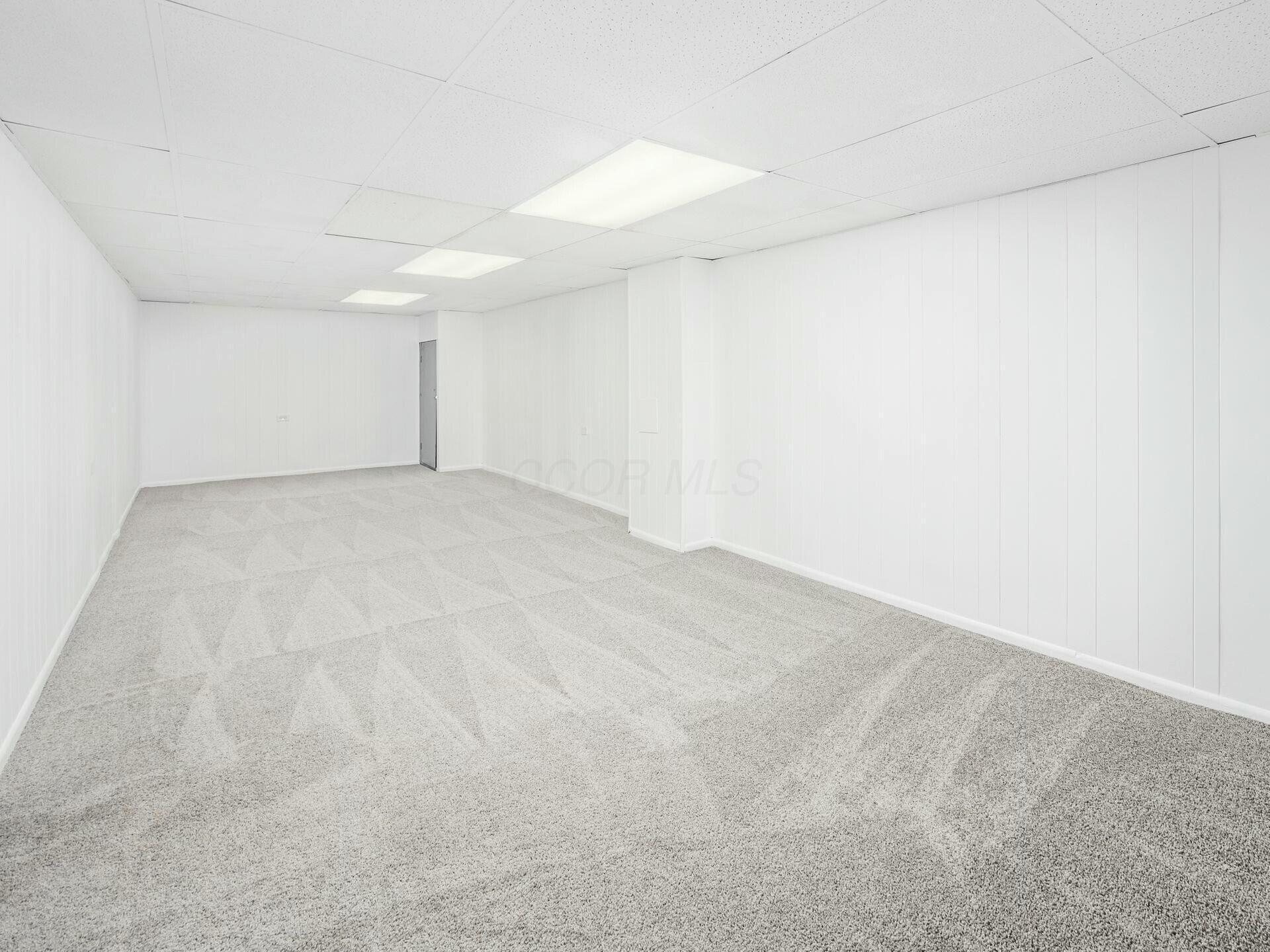 633 Scriven Avenue Property Photo 33