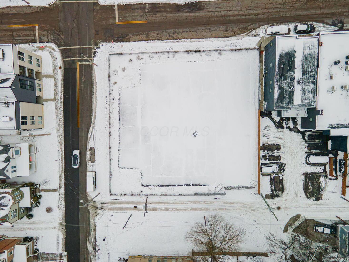 1258 E Oak Street Property Photo 9