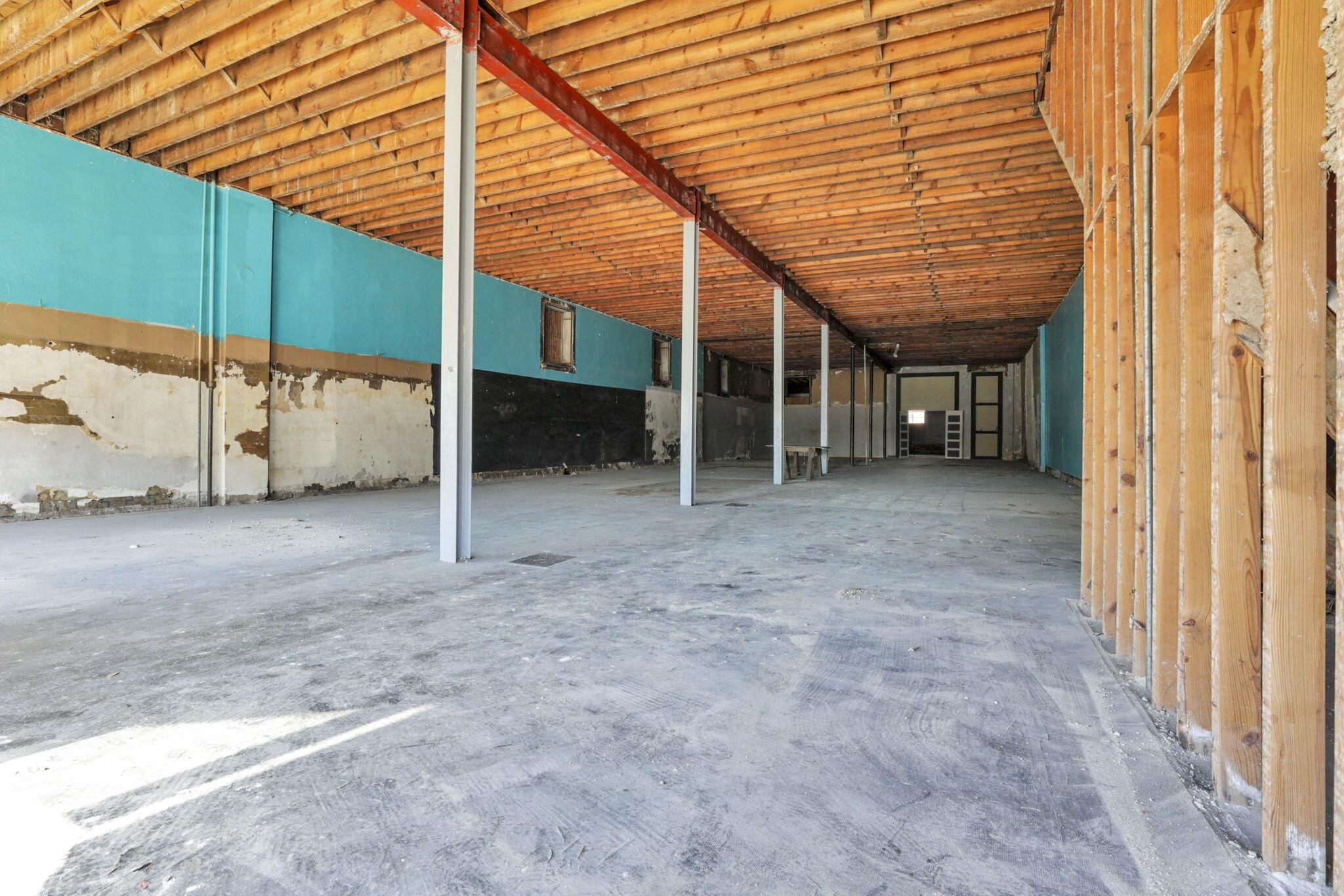 54 E Main Street Property Photo 18