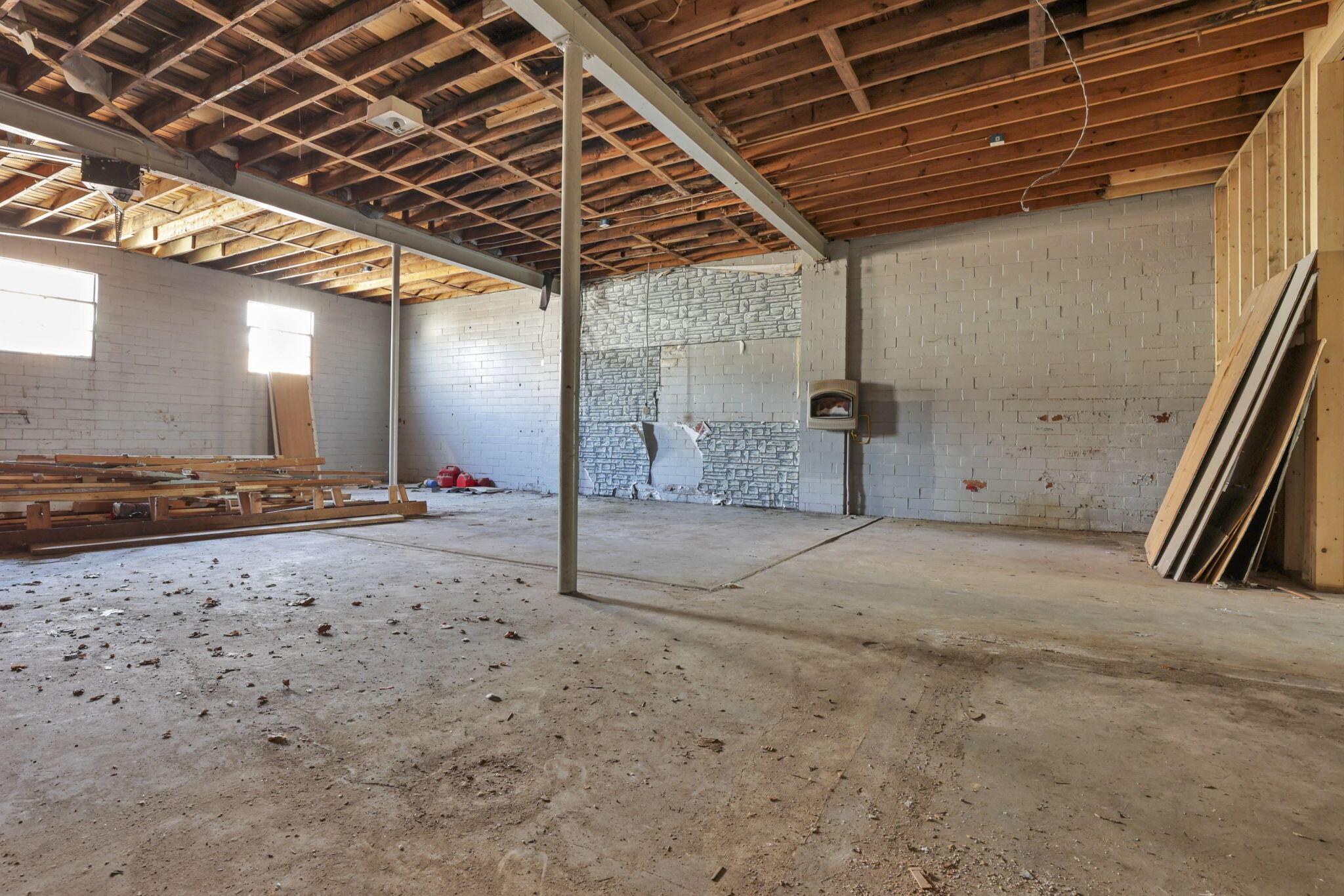 54 E Main Street Property Photo 28