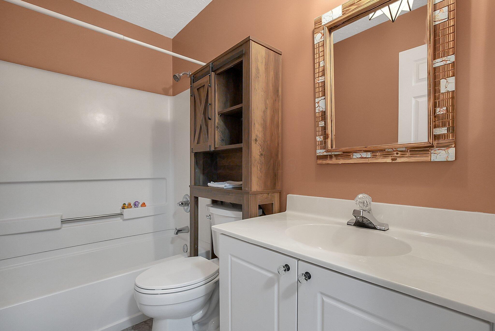 5877 Scioto Hill Lane Property Photo 14