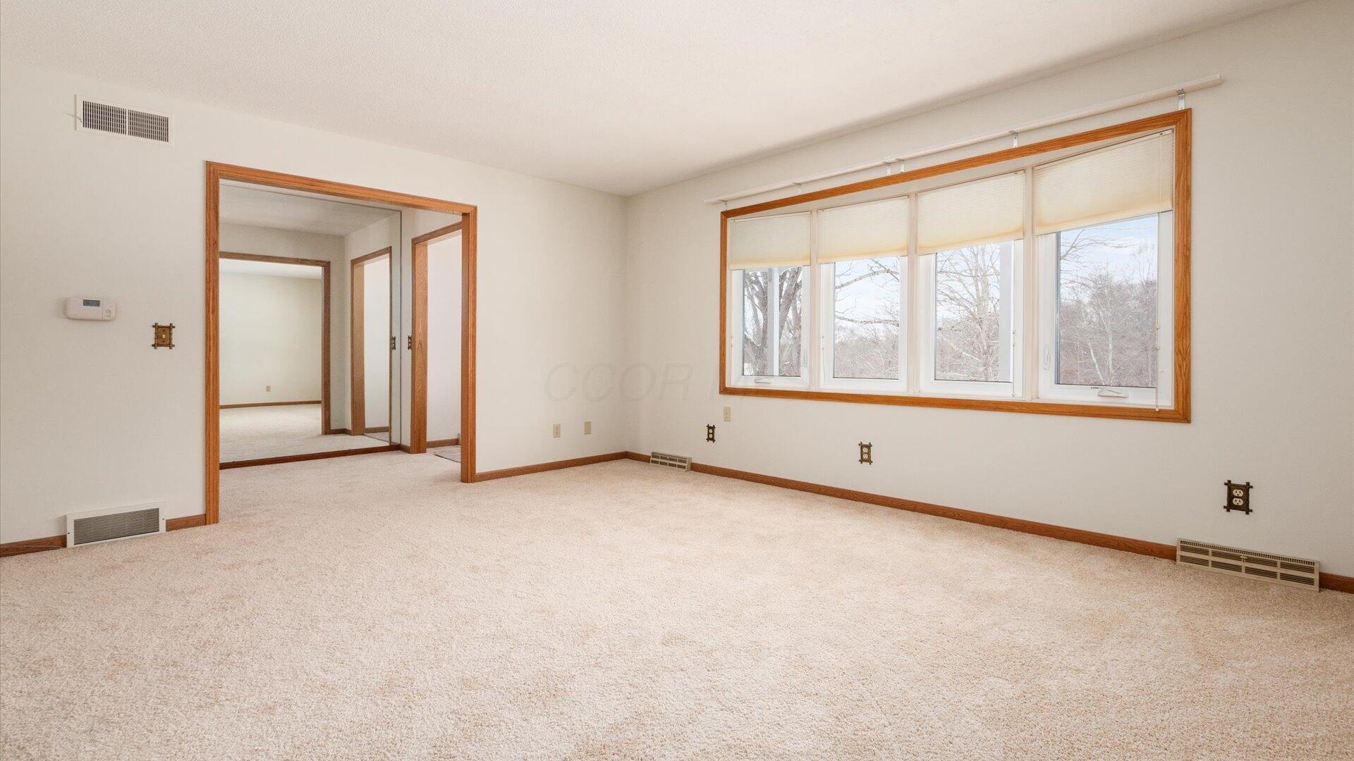 5180 Wilshire Drive Property Photo 8