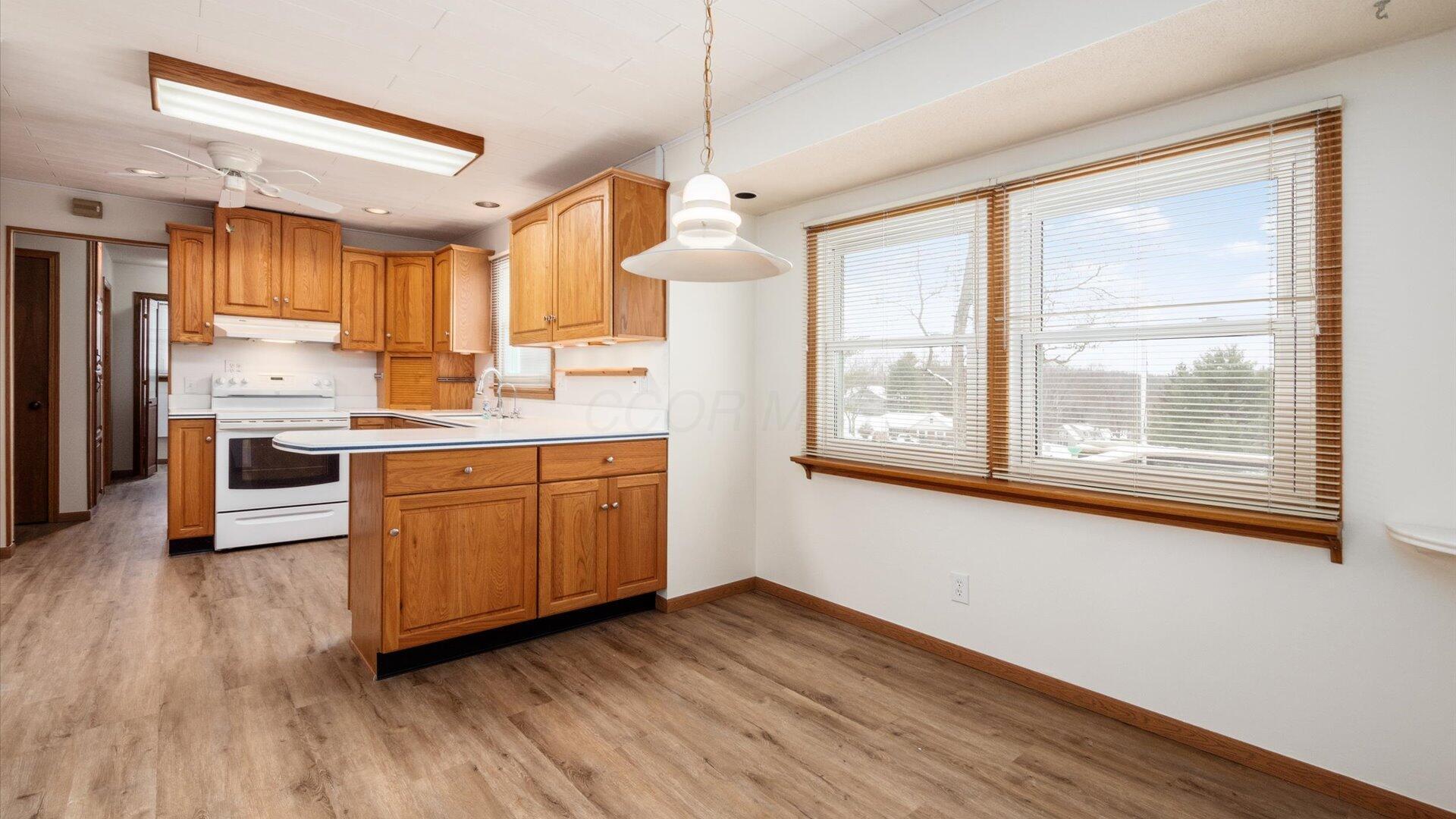 5180 Wilshire Drive Property Photo 16