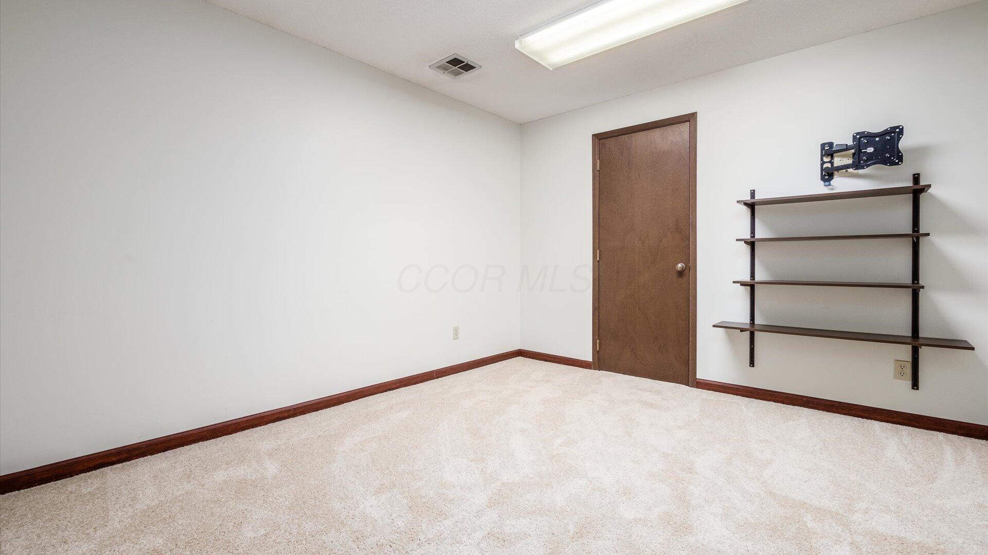5180 Wilshire Drive Property Photo 34