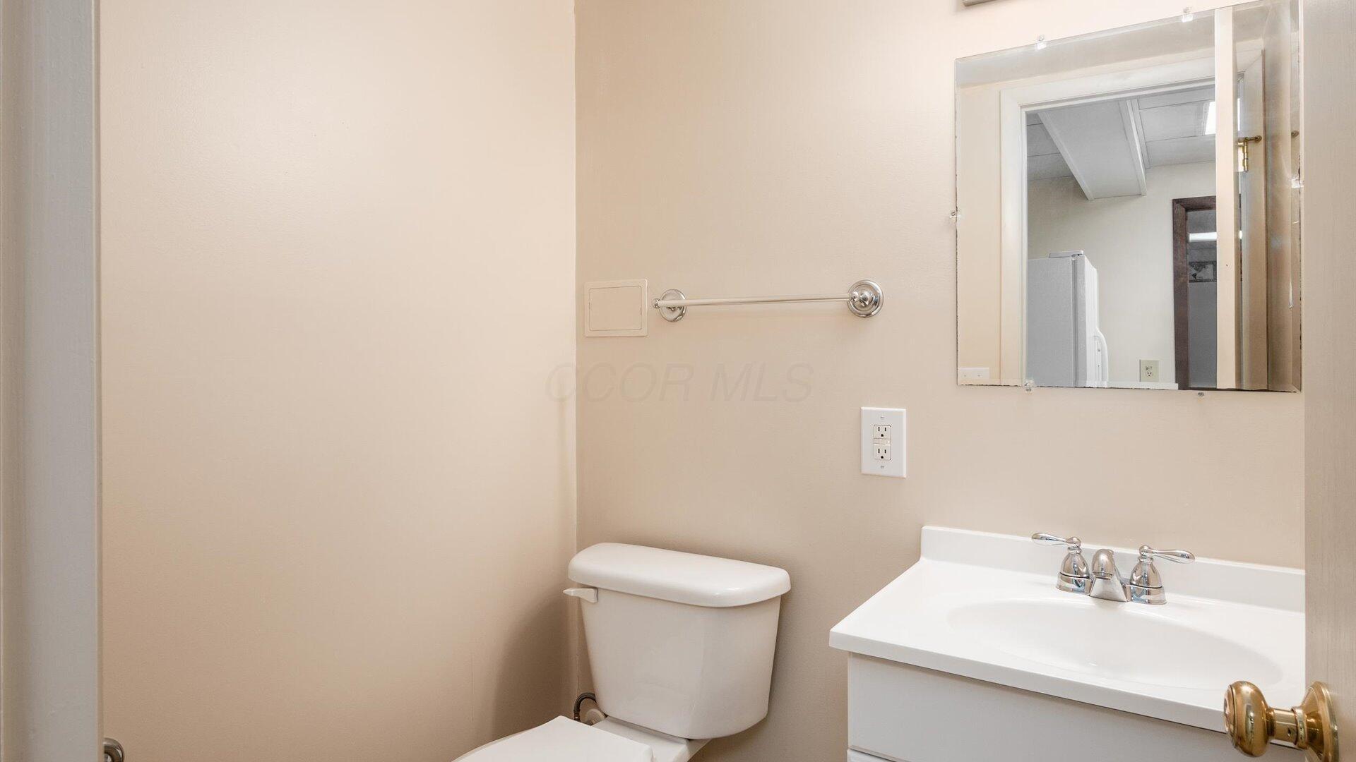 5180 Wilshire Drive Property Photo 36
