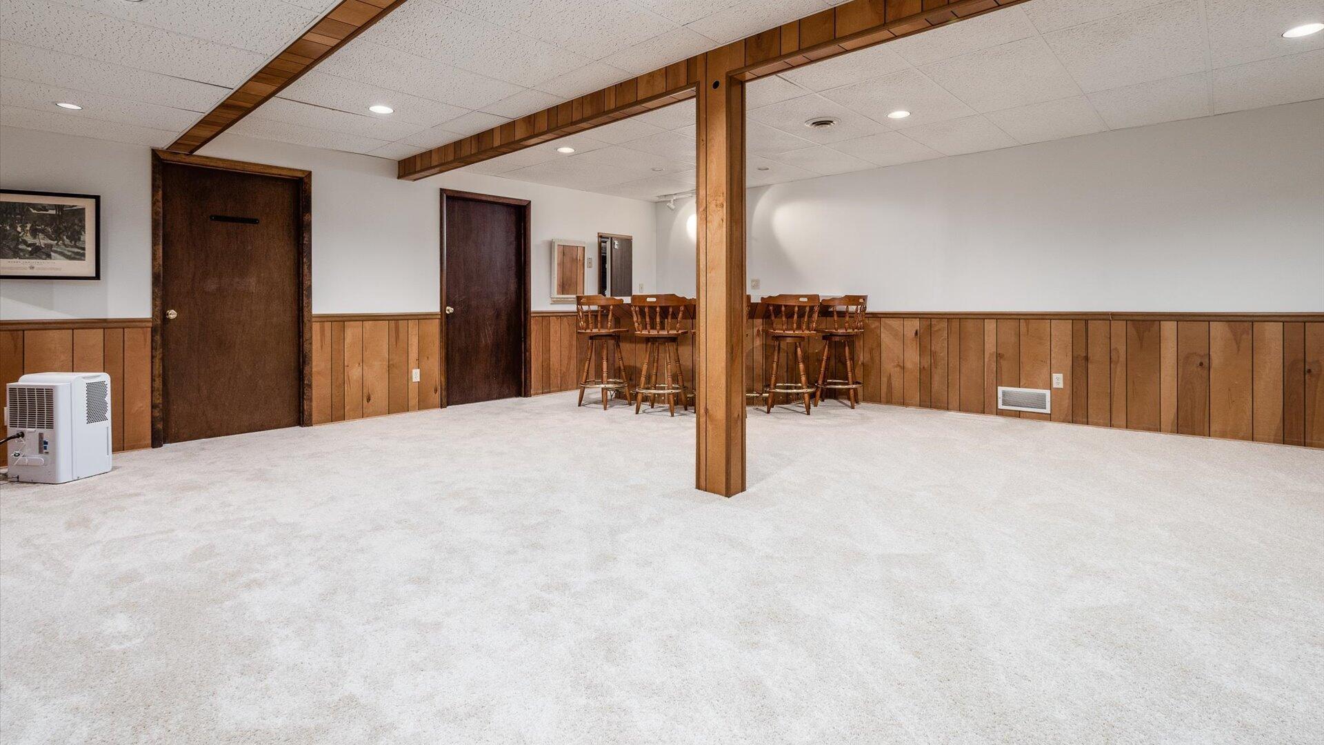 5180 Wilshire Drive Property Photo 37