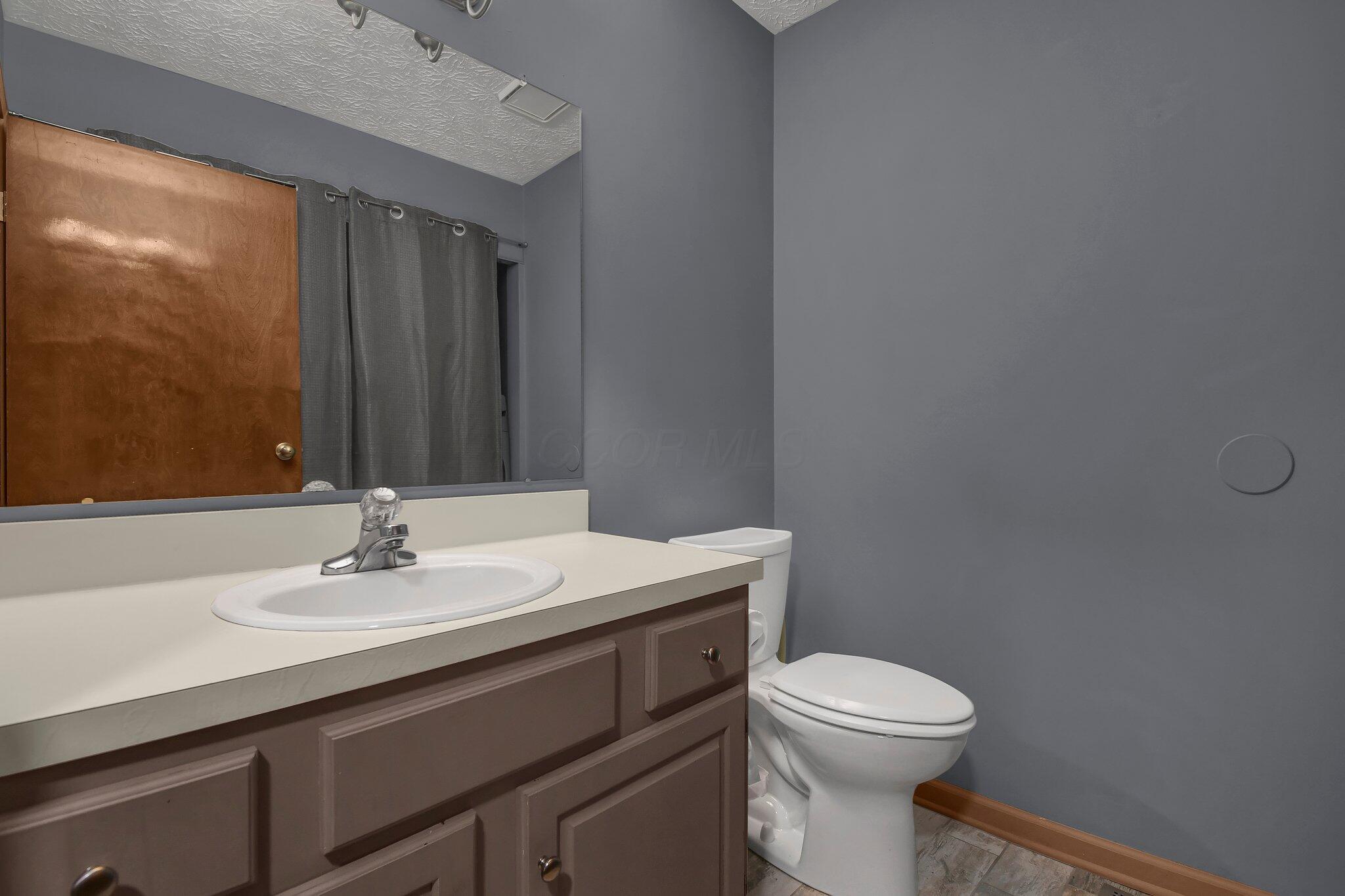 5417 Wolf Run Drive Property Photo 13