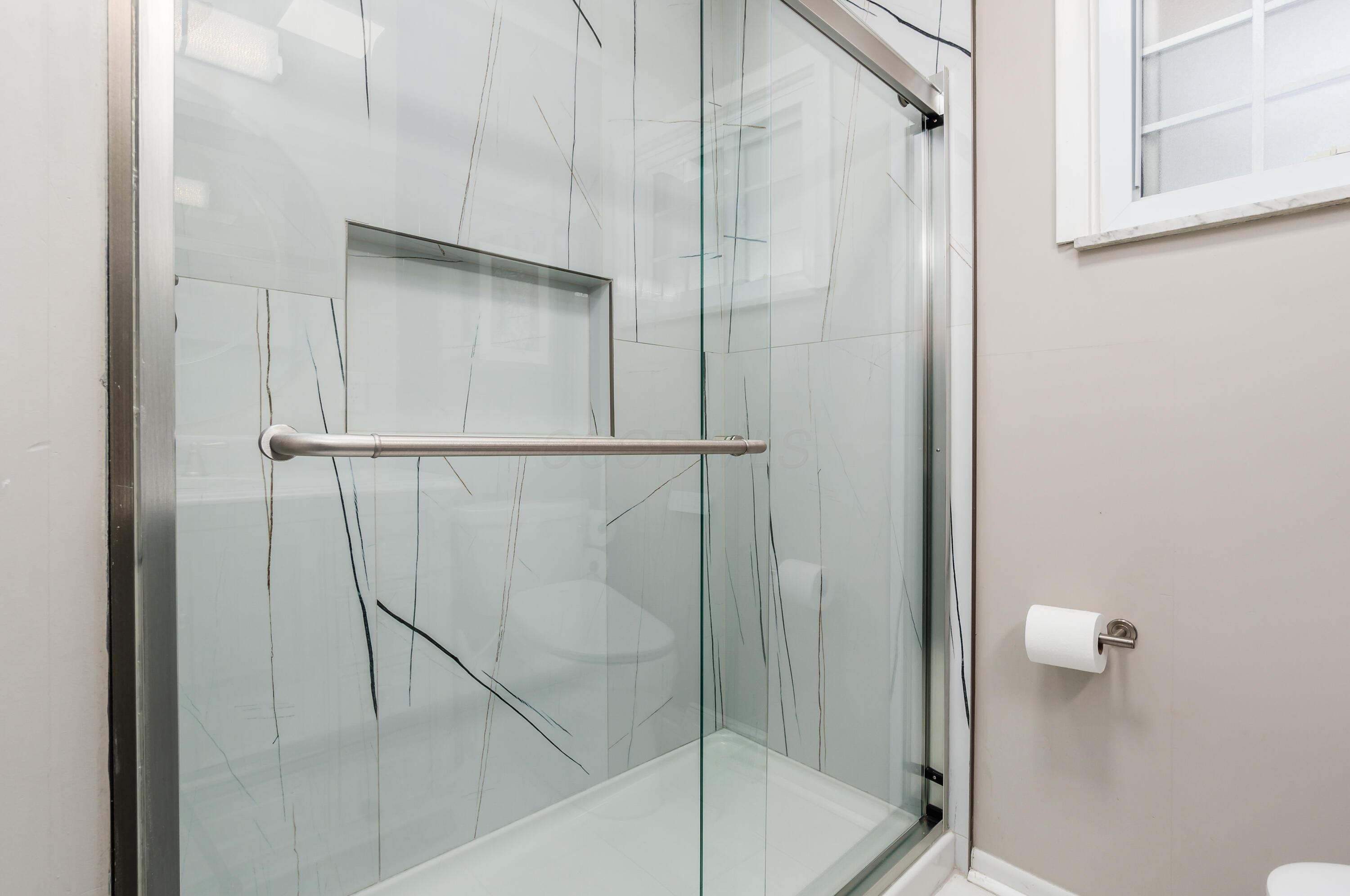 1086 Wiltshire Road Property Photo 26