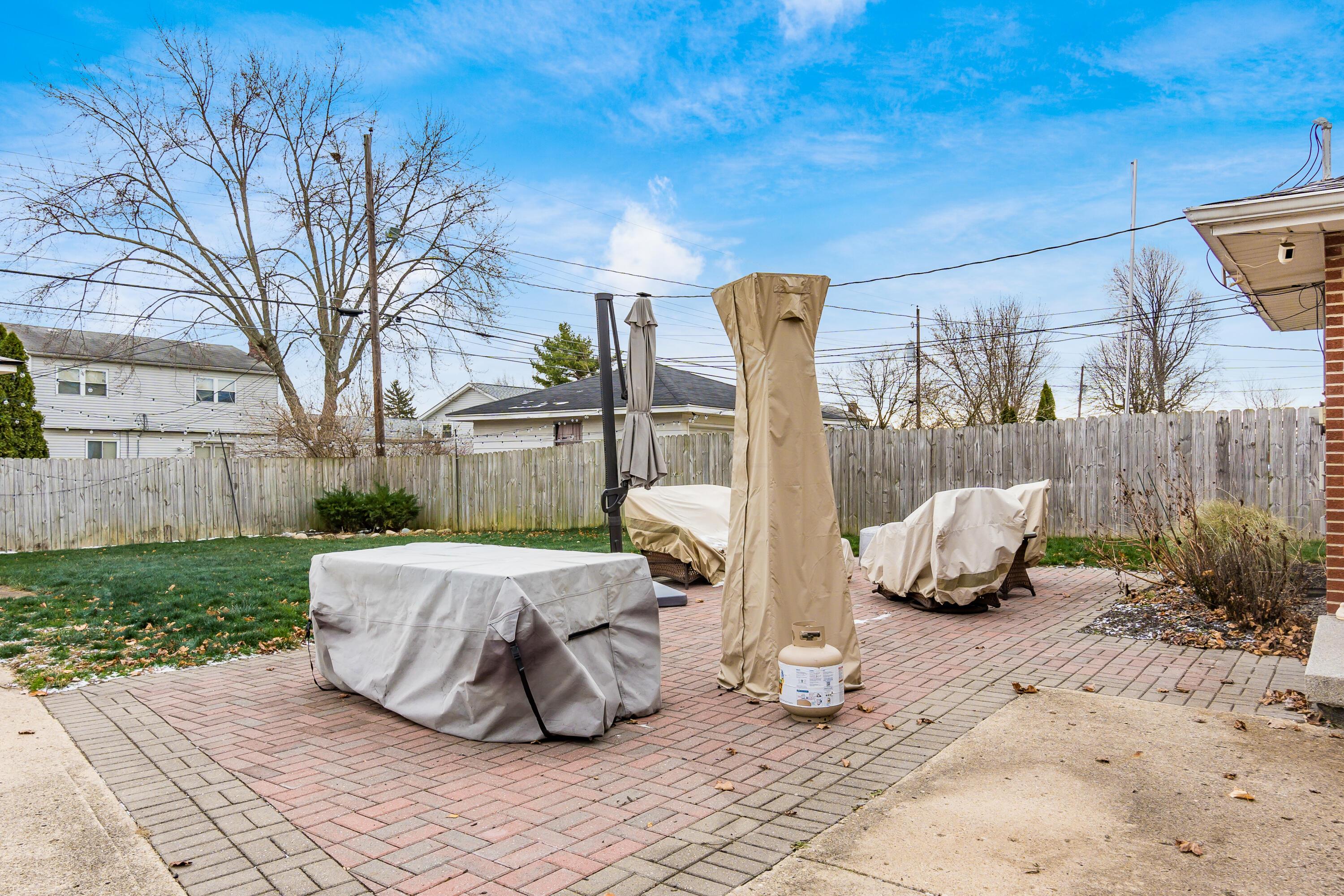 1086 Wiltshire Road Property Photo 41