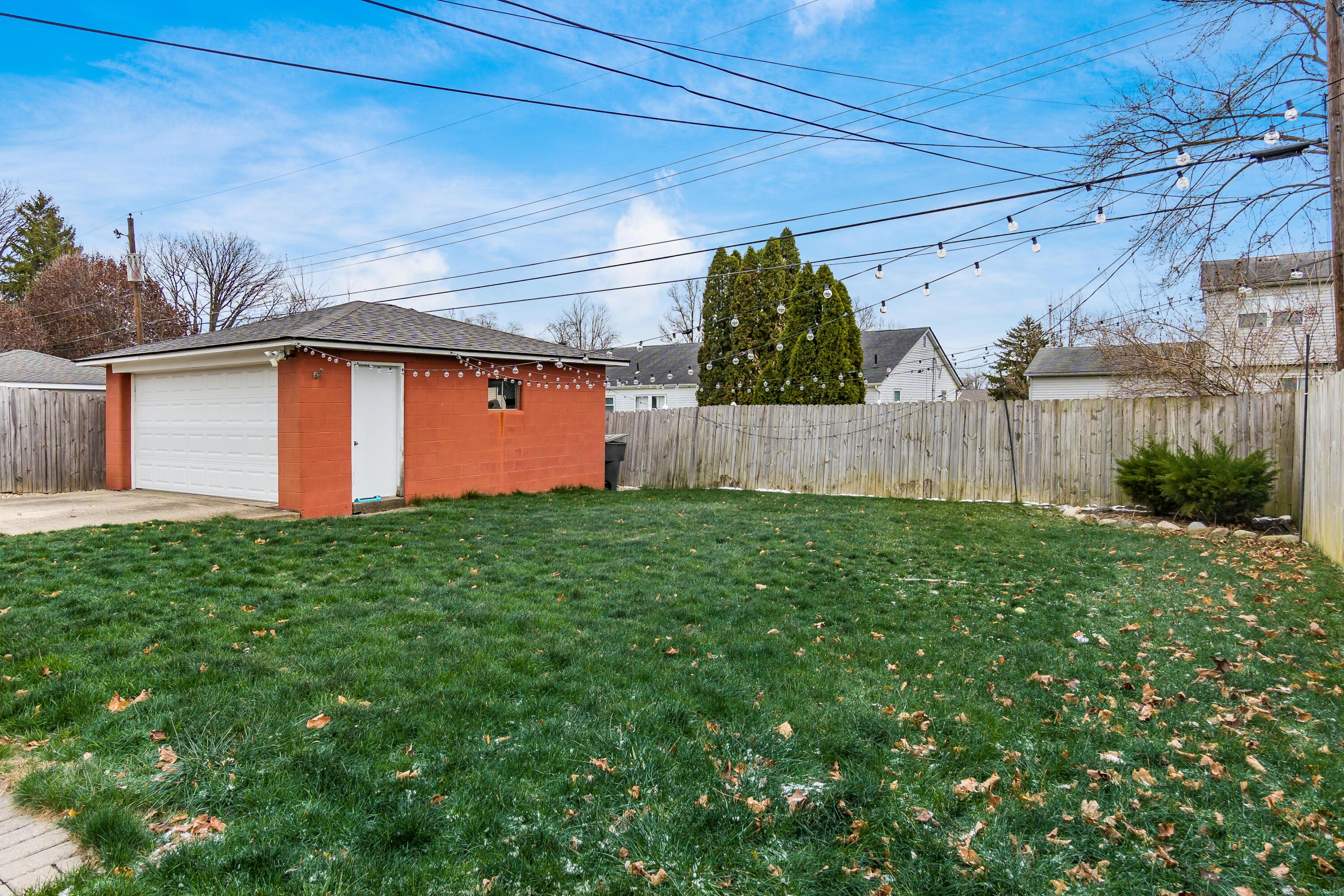 1086 Wiltshire Road Property Photo 45