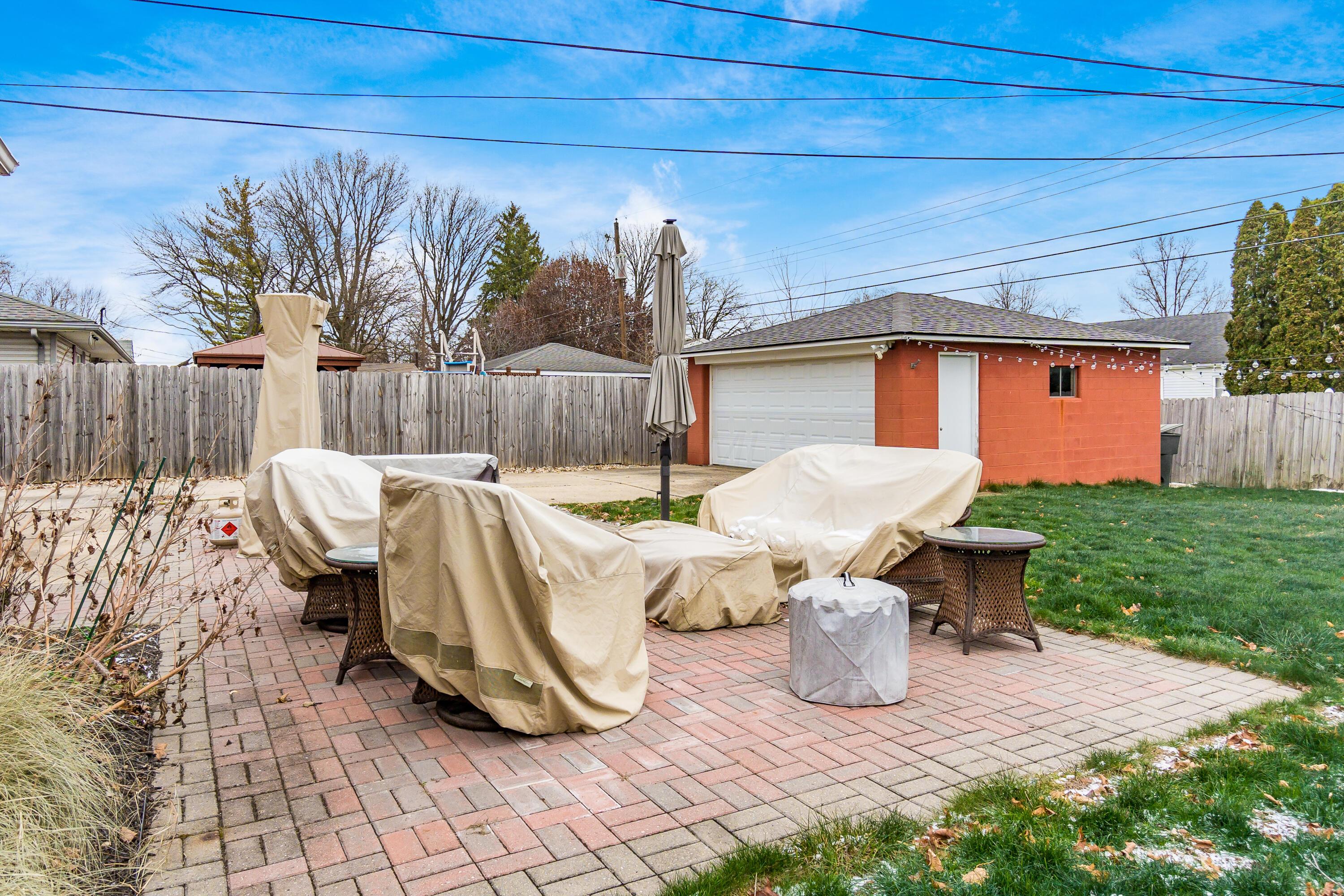 1086 Wiltshire Road Property Photo 46