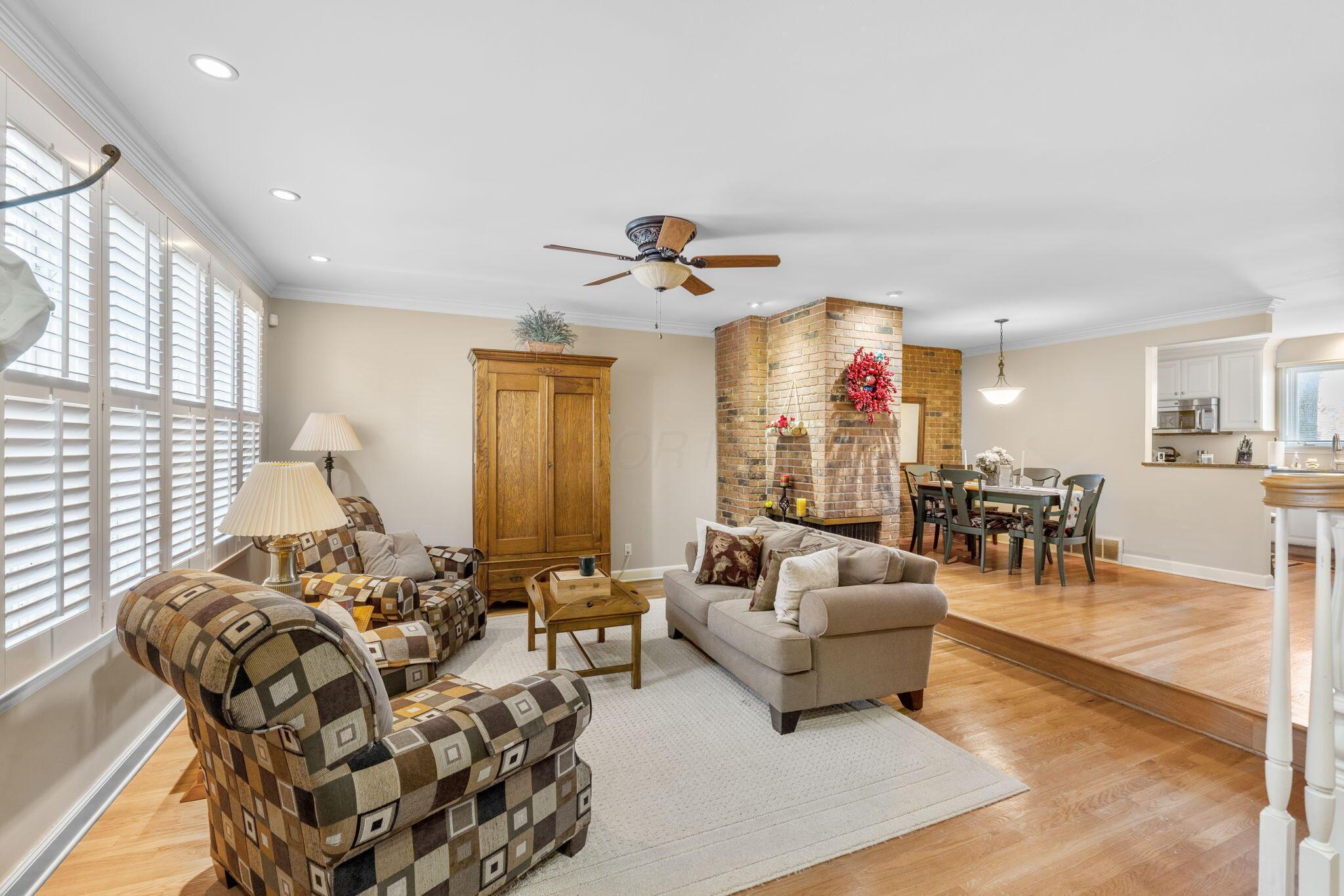 108 E Dublin Granville Road, F Property Photo 24