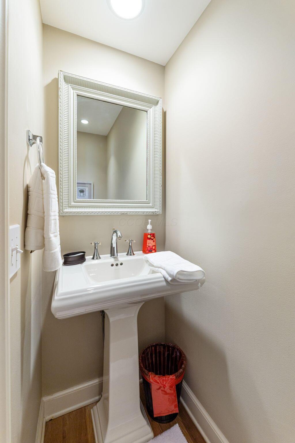 108 E Dublin Granville Road, F Property Photo 42