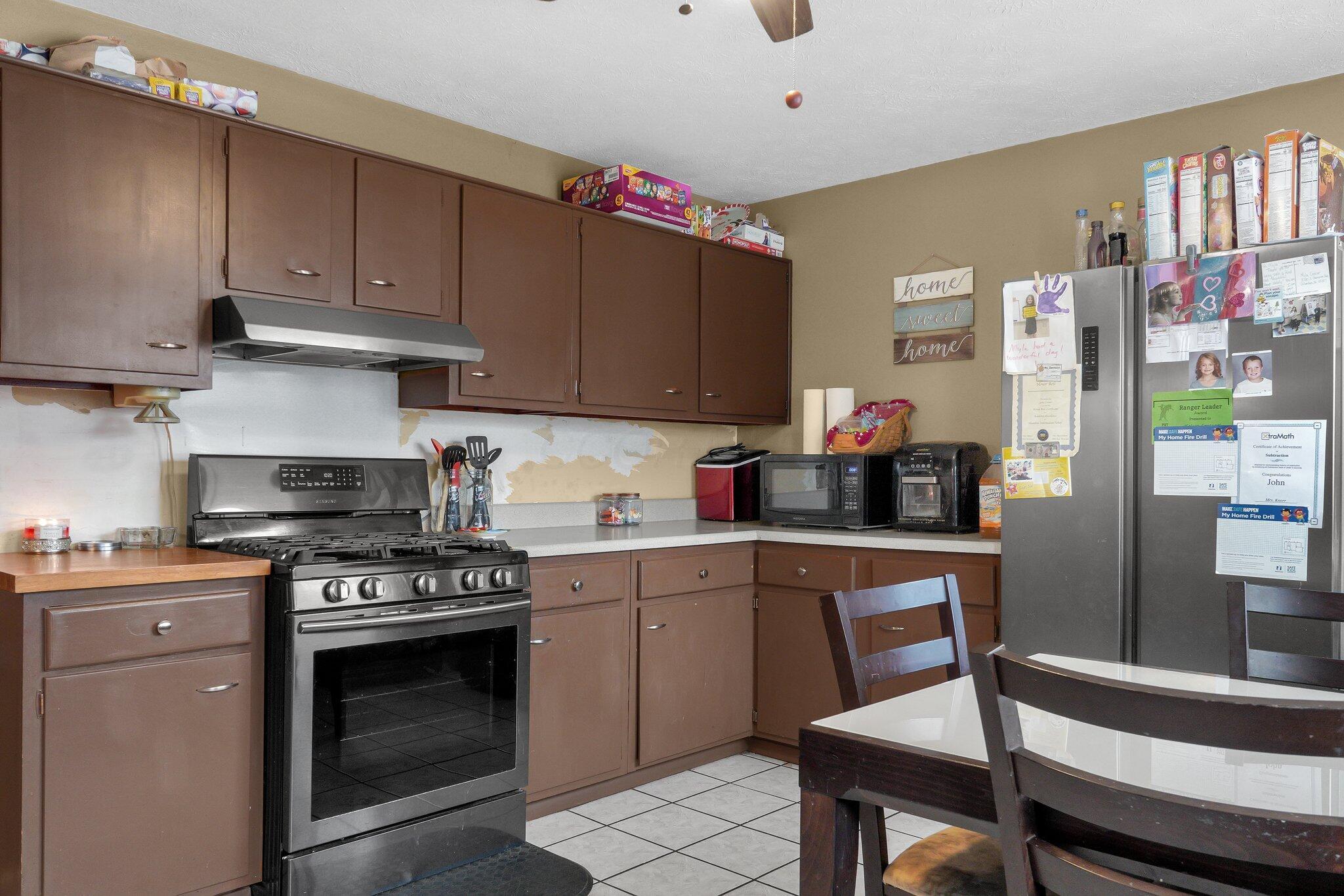 3730 S Champion Avenue Property Photo 11