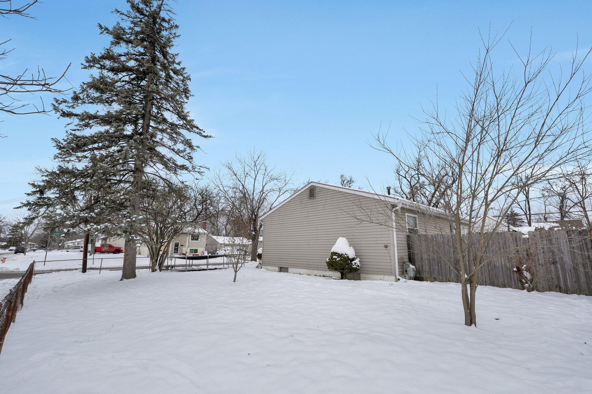 3730 S Champion Avenue Property Photo 23