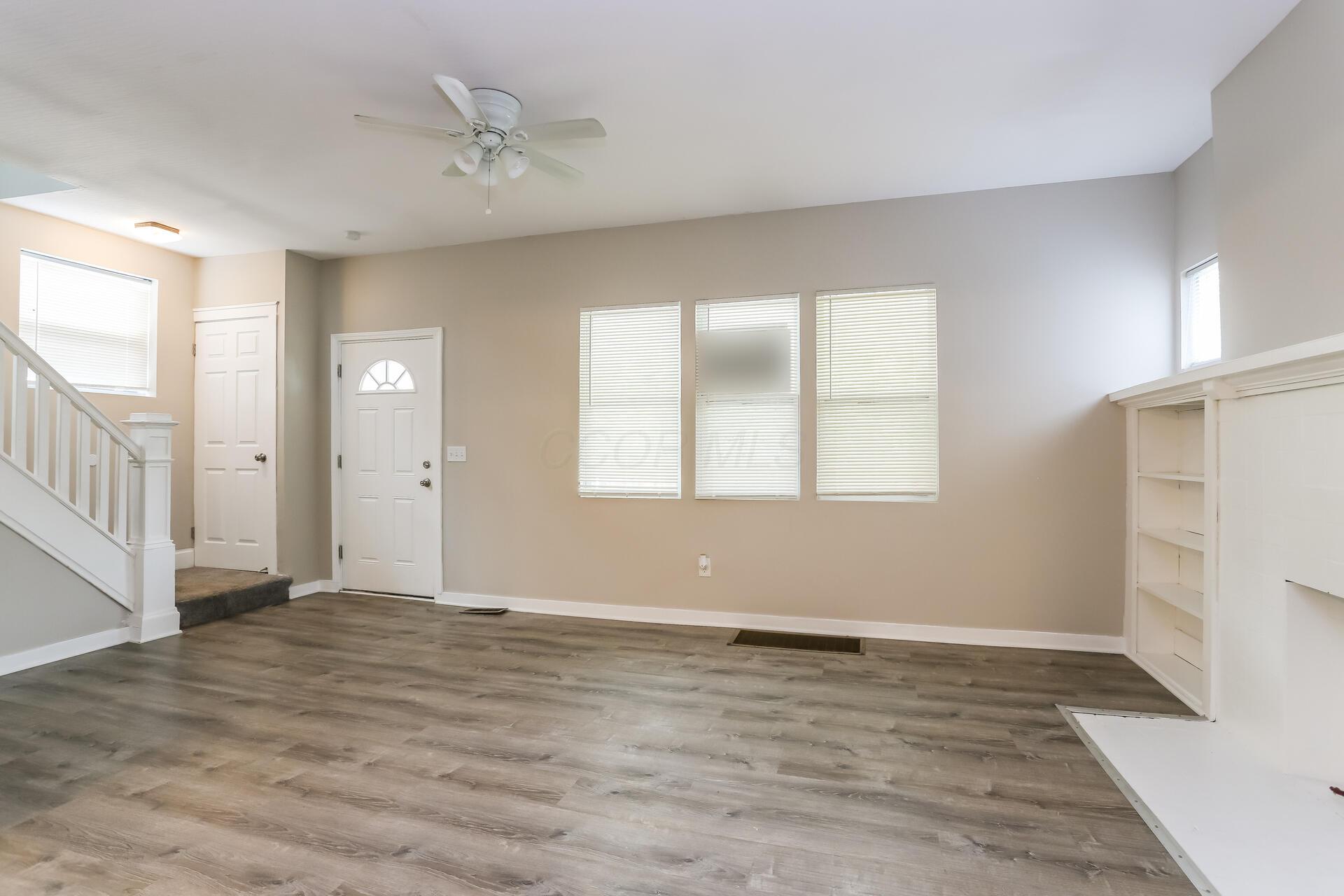 267 N Wayne Avenue Property Photo 4