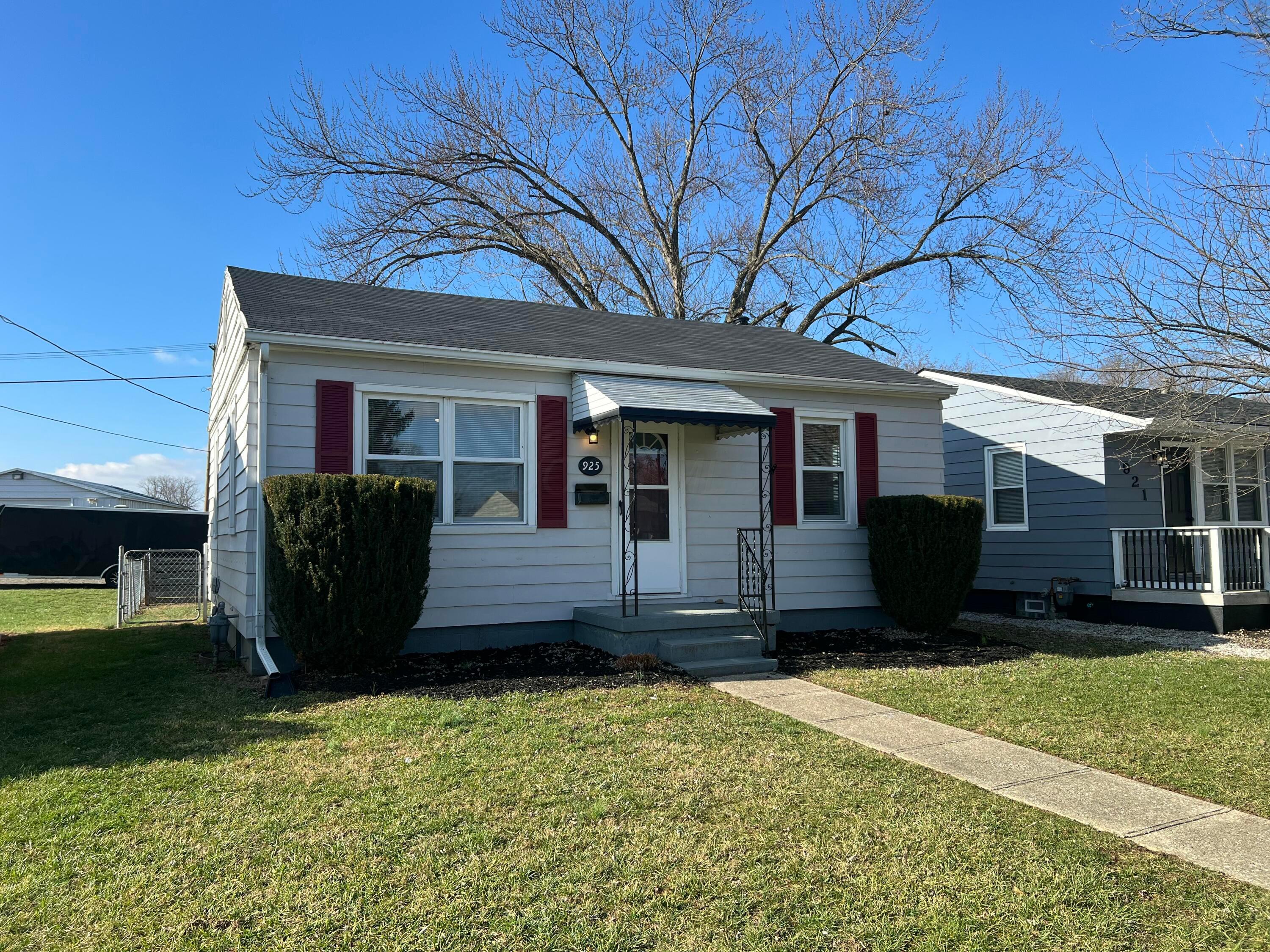 925 Woodland Avenue Property Photo 1