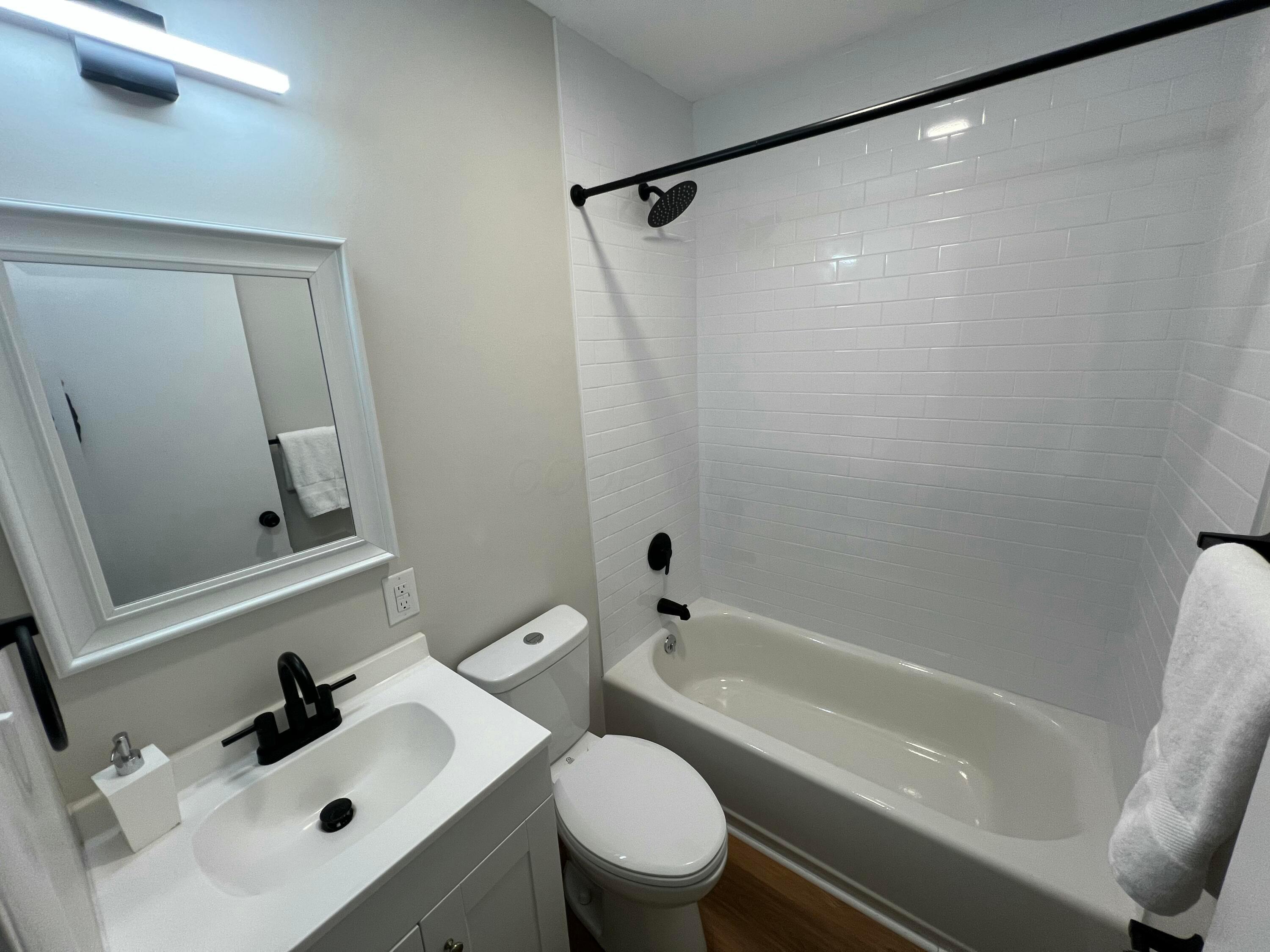 925 Woodland Avenue Property Photo 9